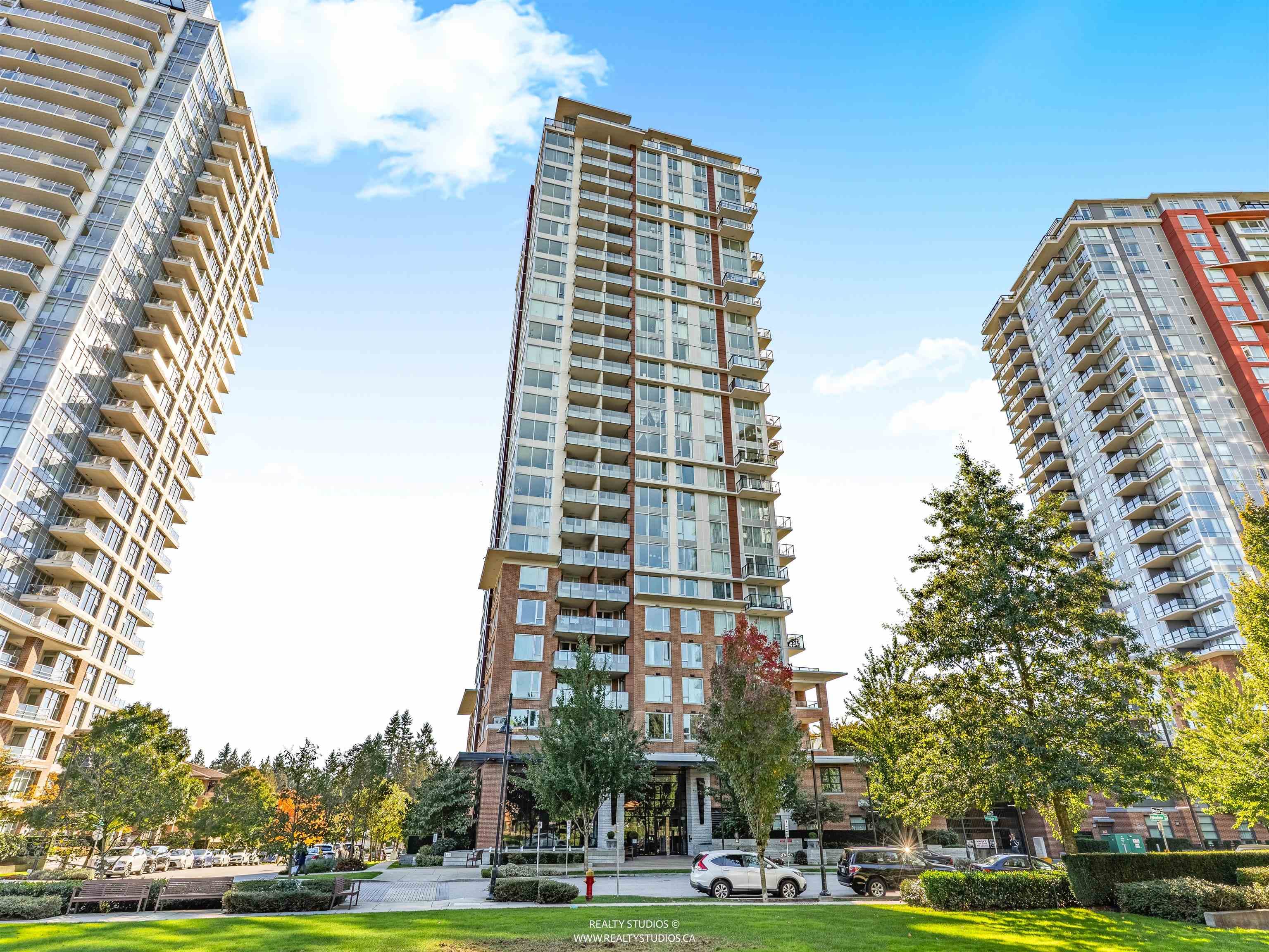 1905 - 3100 Windsor Gate, Coquitlam, V3B 0P3 — photo 1