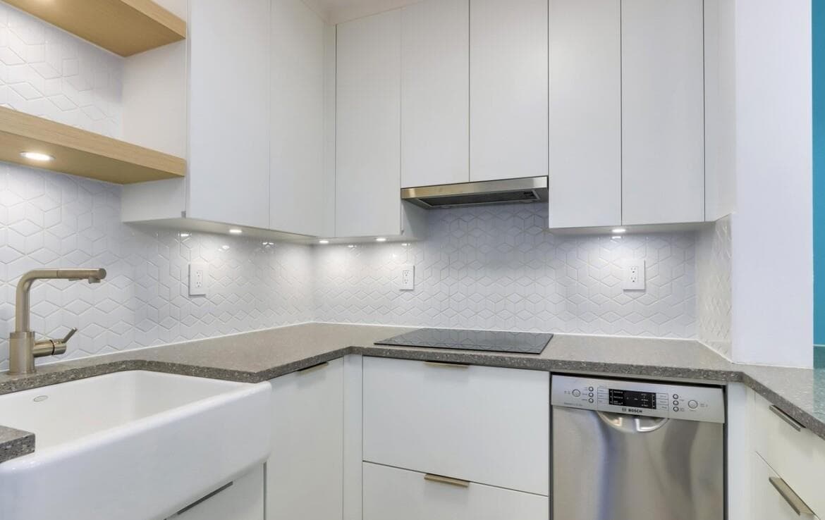 303 - 1545 E 2nd Avenue, Vancouver, V5N 1C8 — photo 2