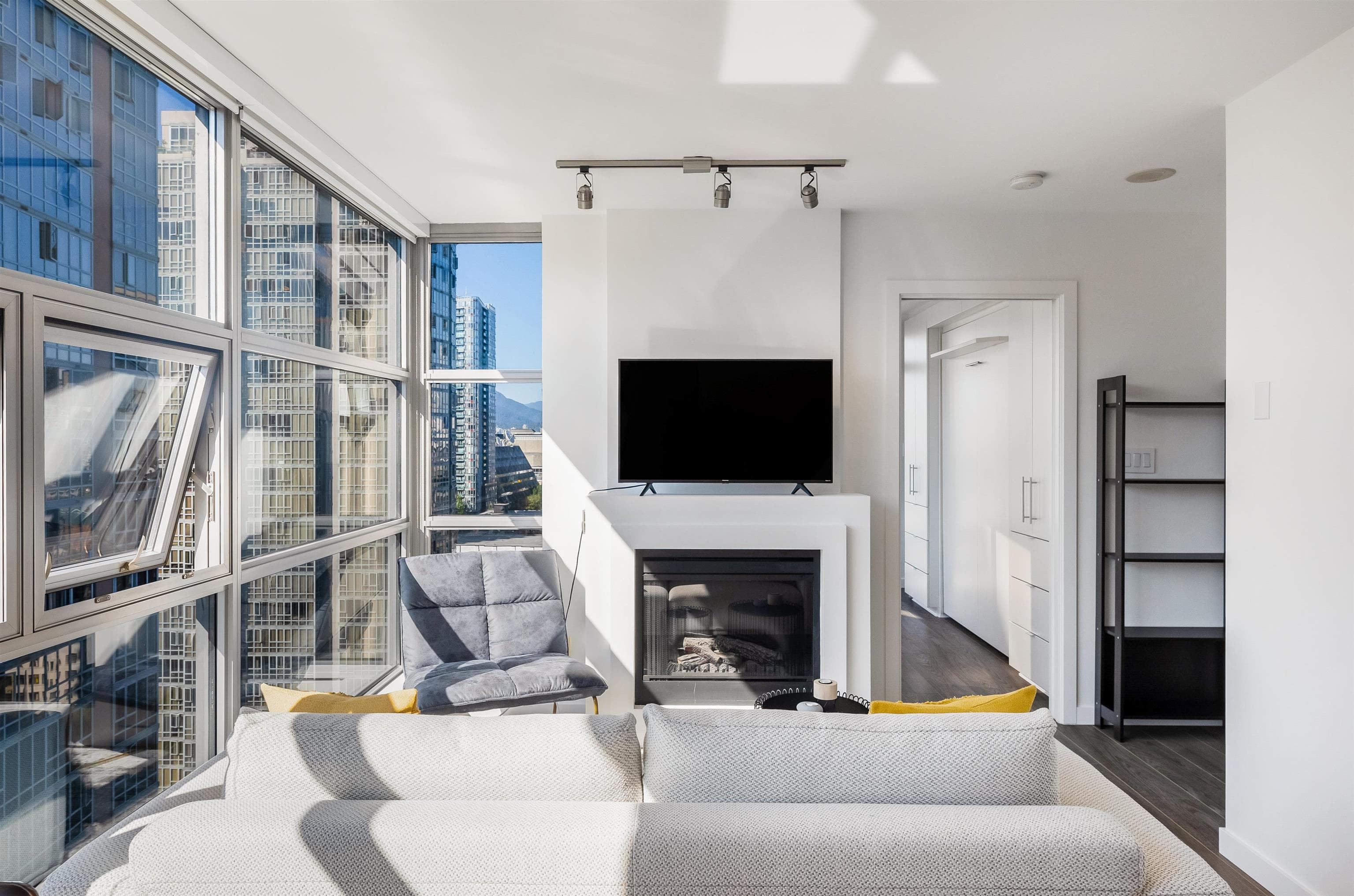 1801 - 989 Beatty Street, Vancouver, V6Z 3C2 — photo 3