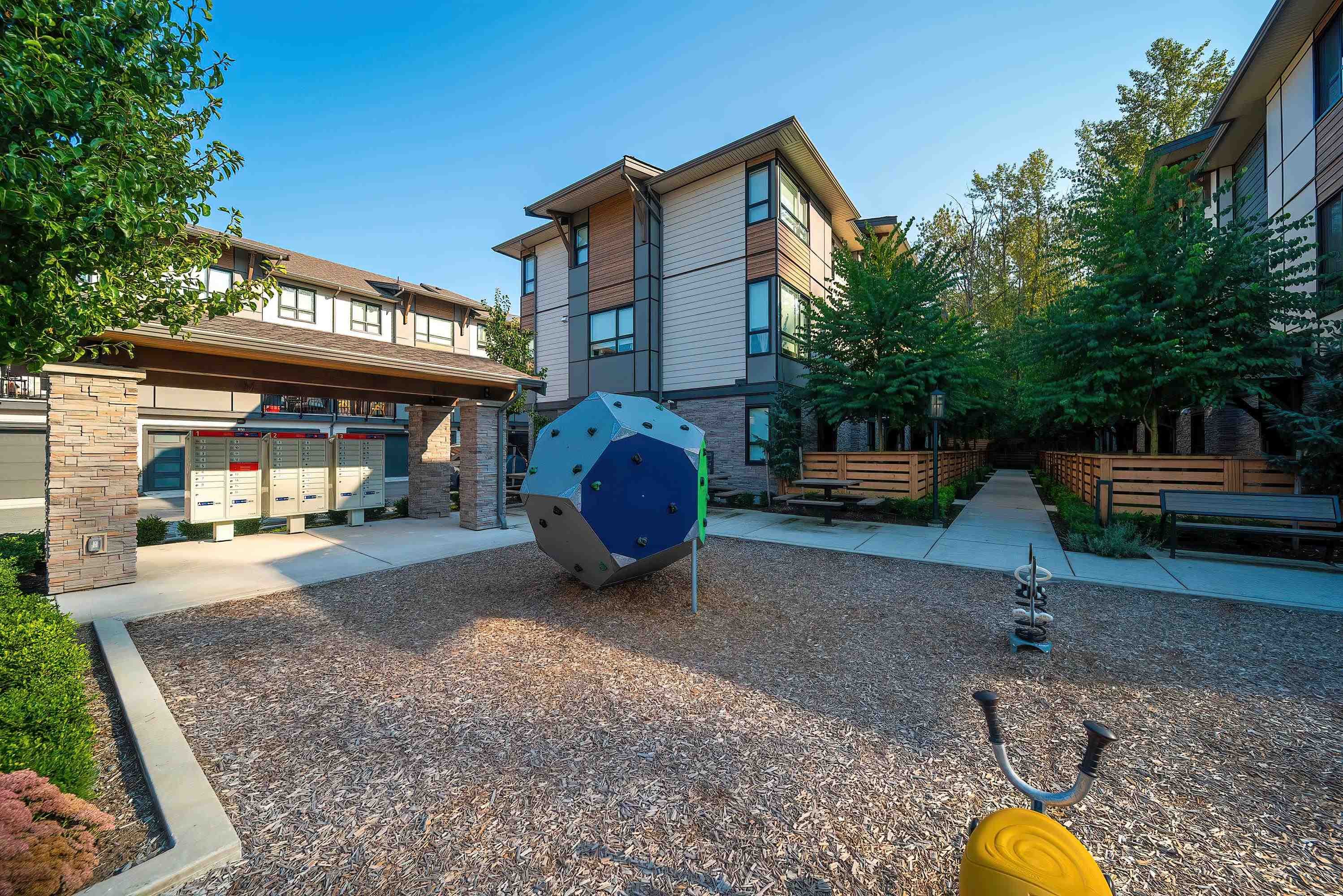 23 - 19918 75a Avenue, Langley, V2Y 3L1 — photo 5