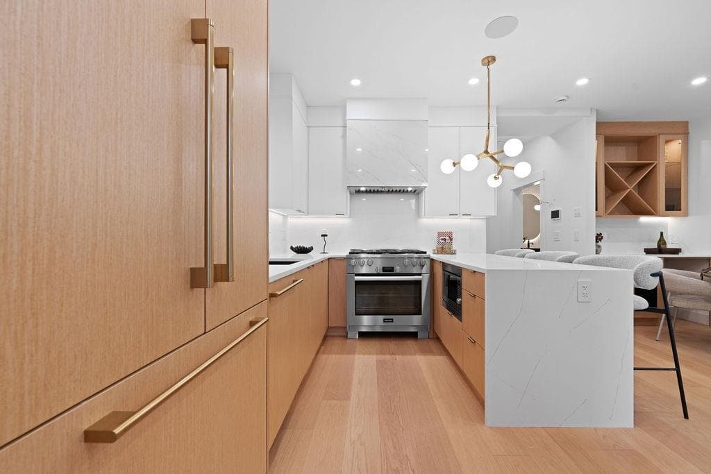 1 - 4549 W 11th Avenue, Vancouver, V6R 2M5 — photo 5