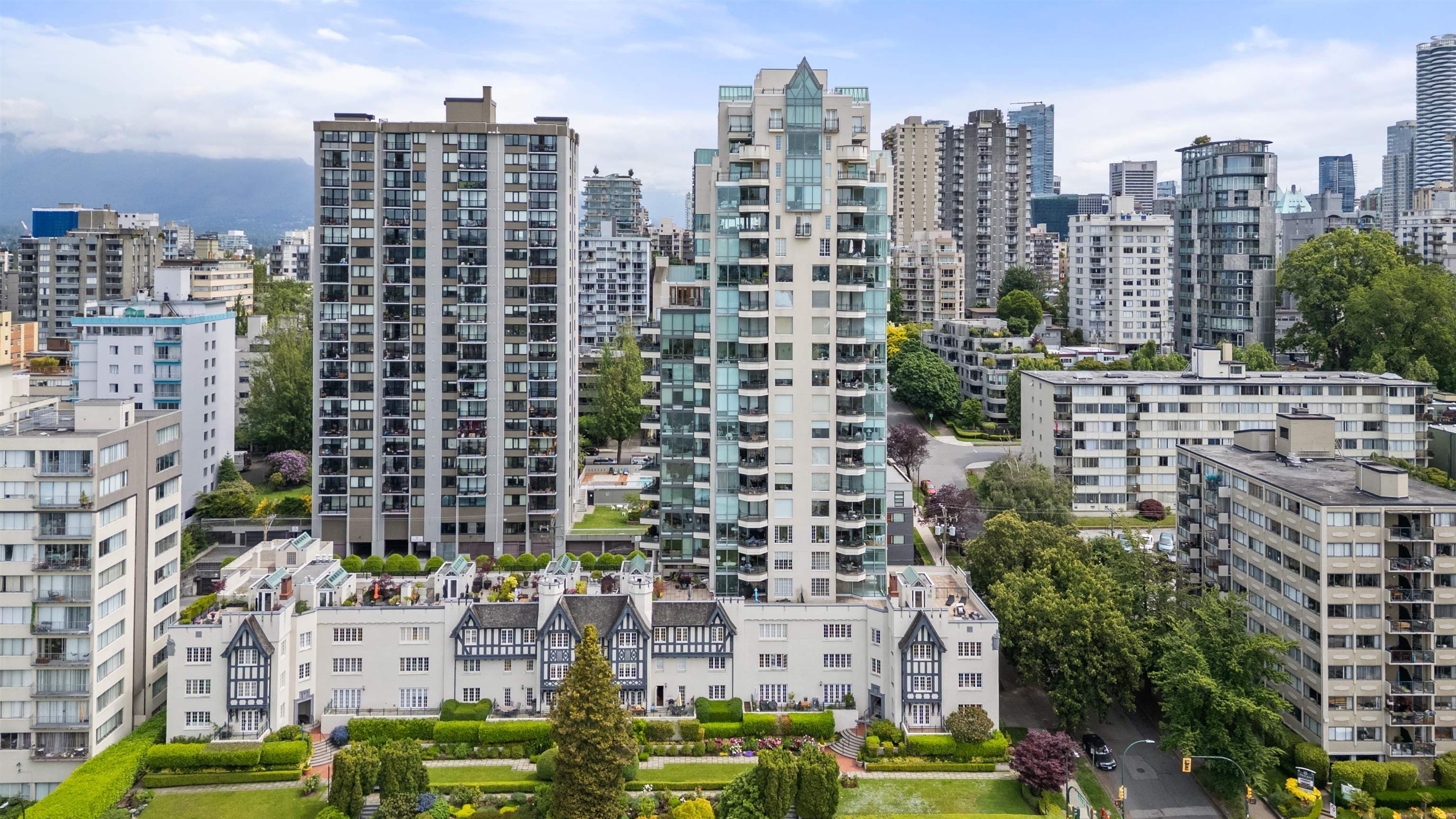 307 - 1311 Beach Avenue, Vancouver, V6E 1V6 — photo 3