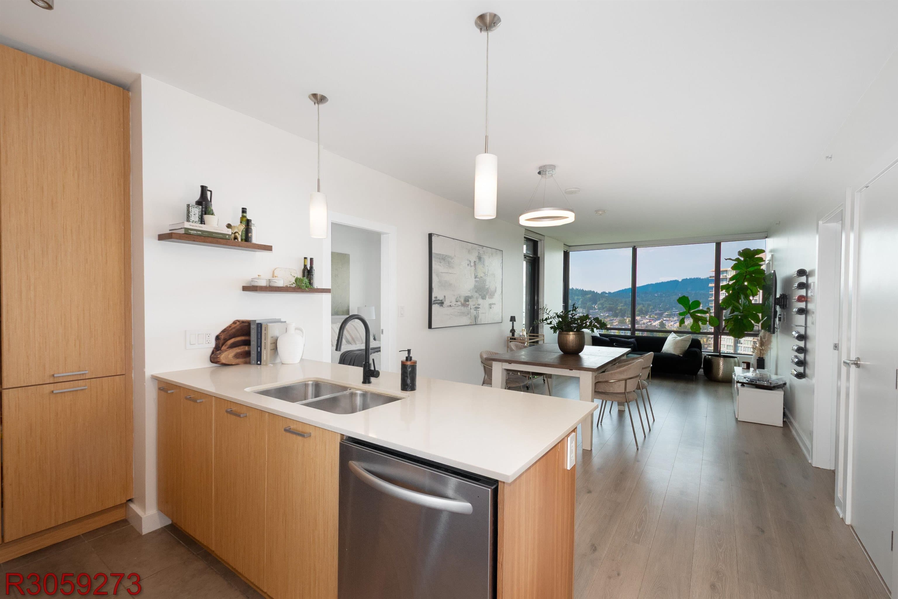 1902 - 301 Capilano Road, Port Moody, V3H 0G6 — photo 2