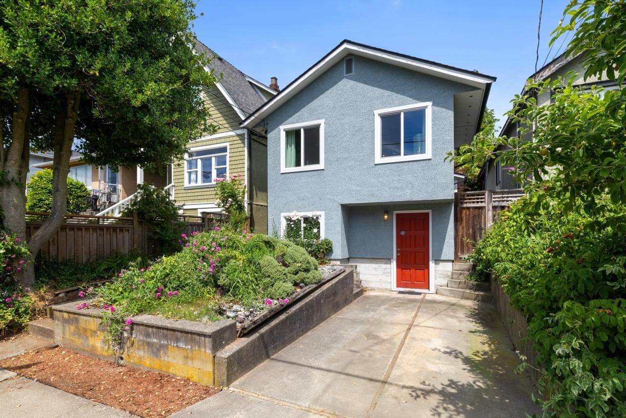 1737 E 5th Avenue, Vancouver
