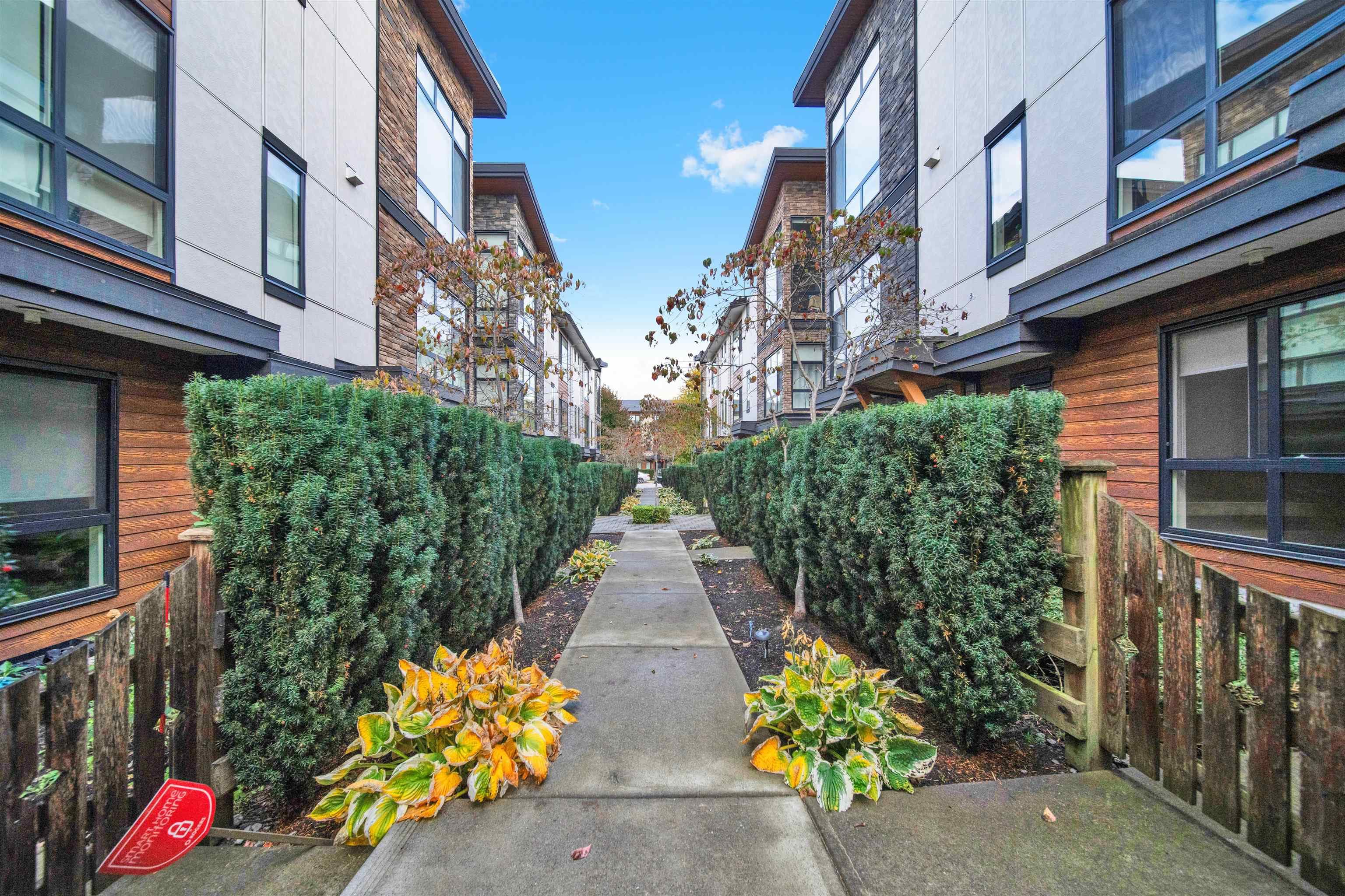 220 - 16488 64 Avenue, Surrey, V3S 6X6 — photo 4