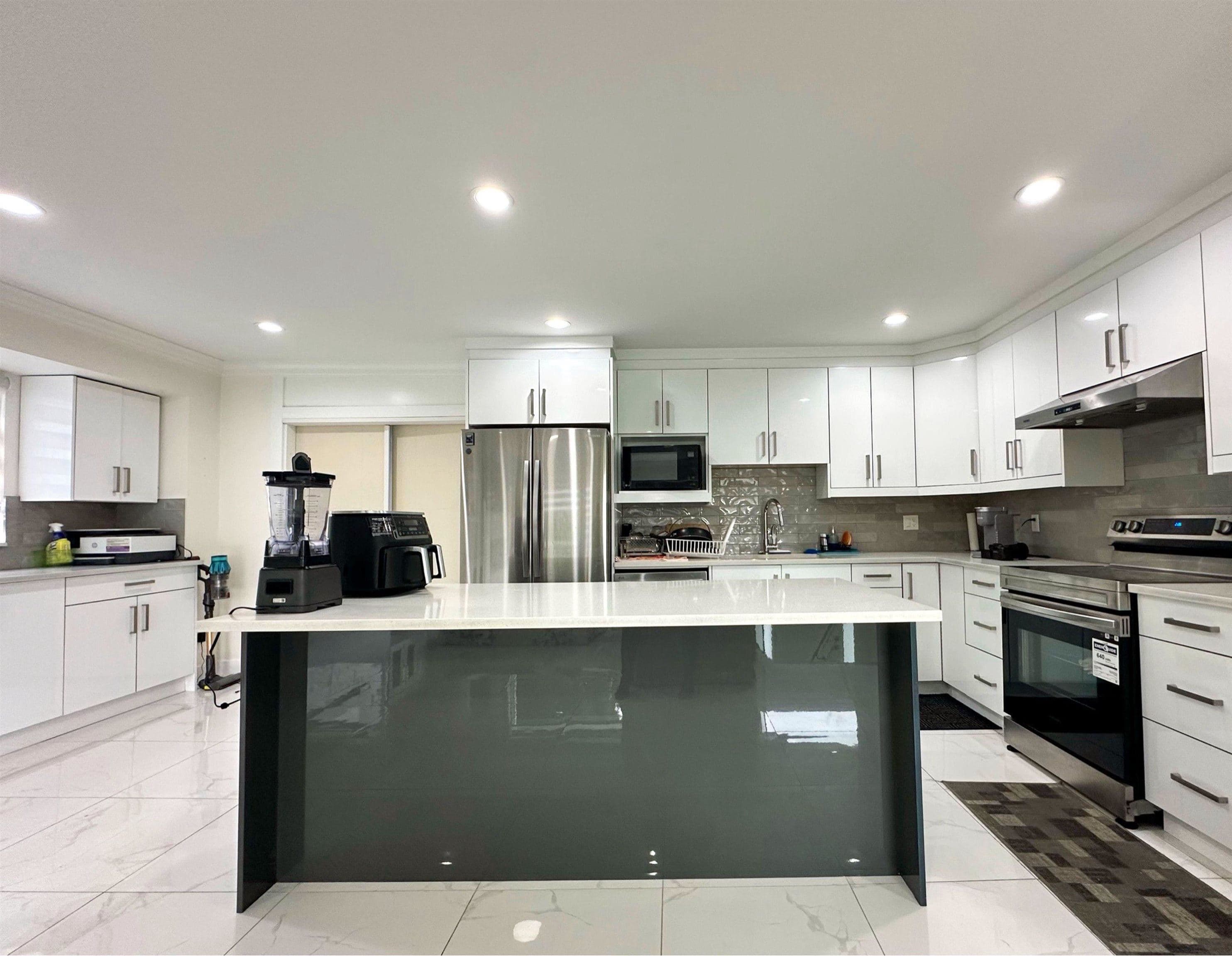 13017 64 Avenue, Surrey, V3W 1X8 — photo 3