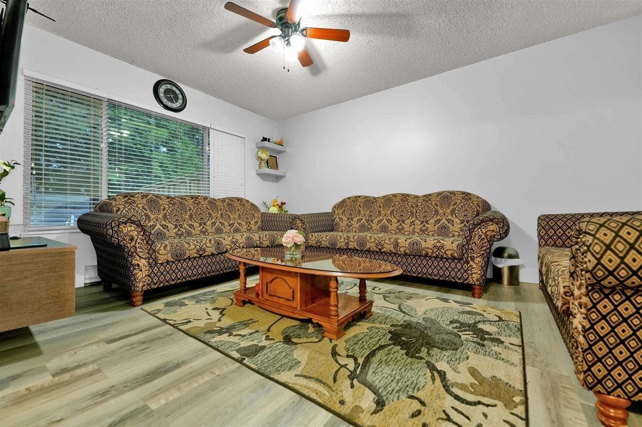 33 - 3075 Trethewey Street, Abbotsford, V2T 3R4 — photo 5