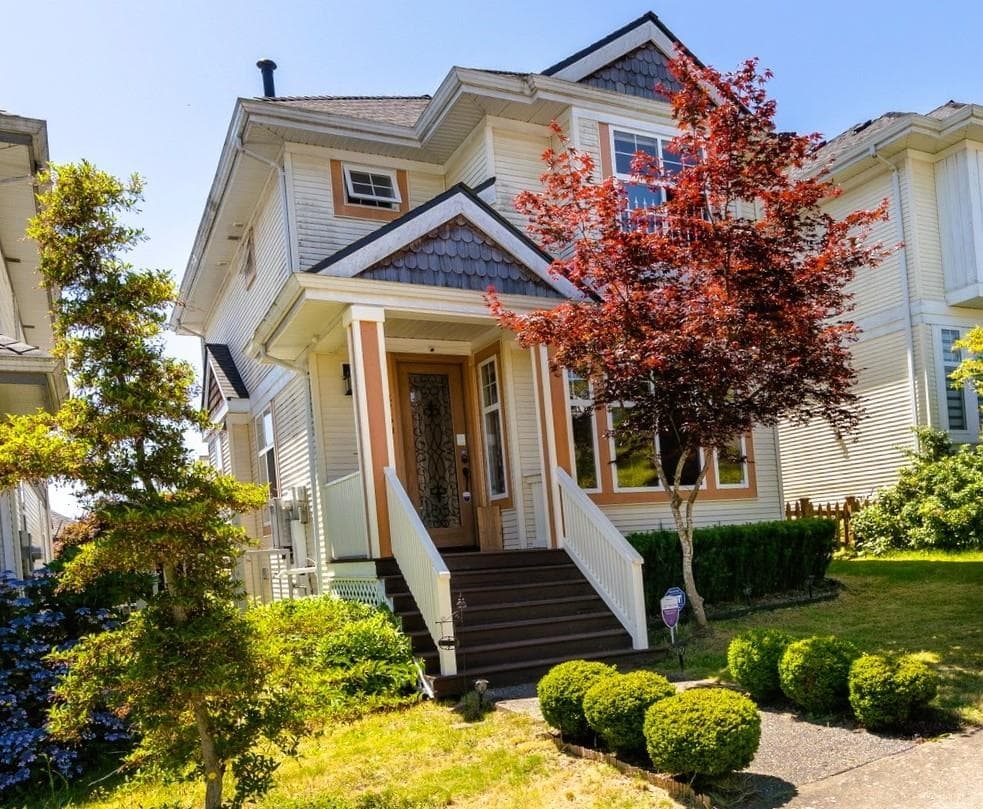 14876 57b Avenue, Surrey — sold