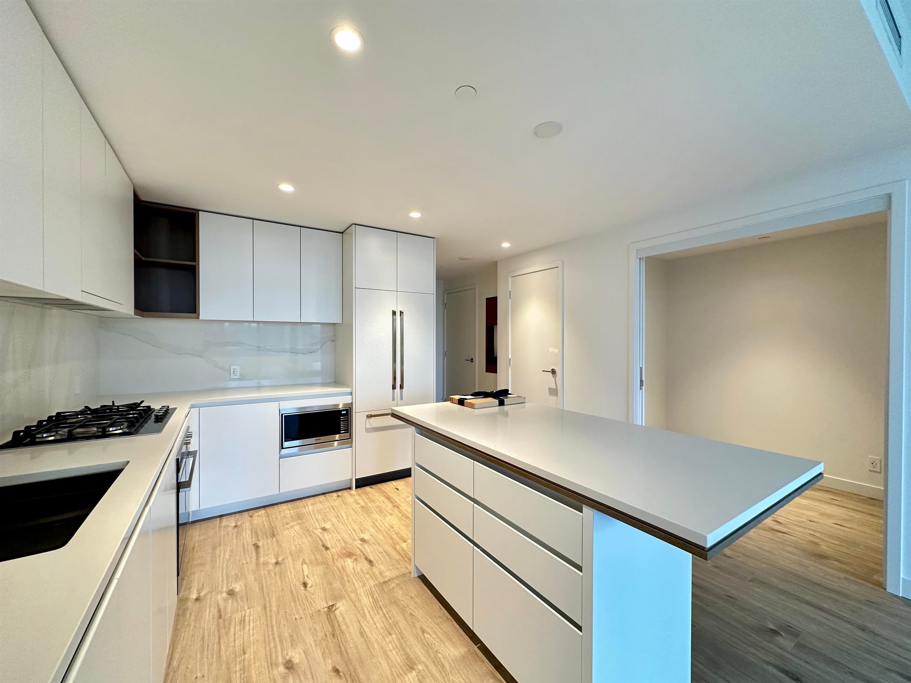 803 - 720 Farrow Street, Coquitlam, V3J 0P3 — photo 4