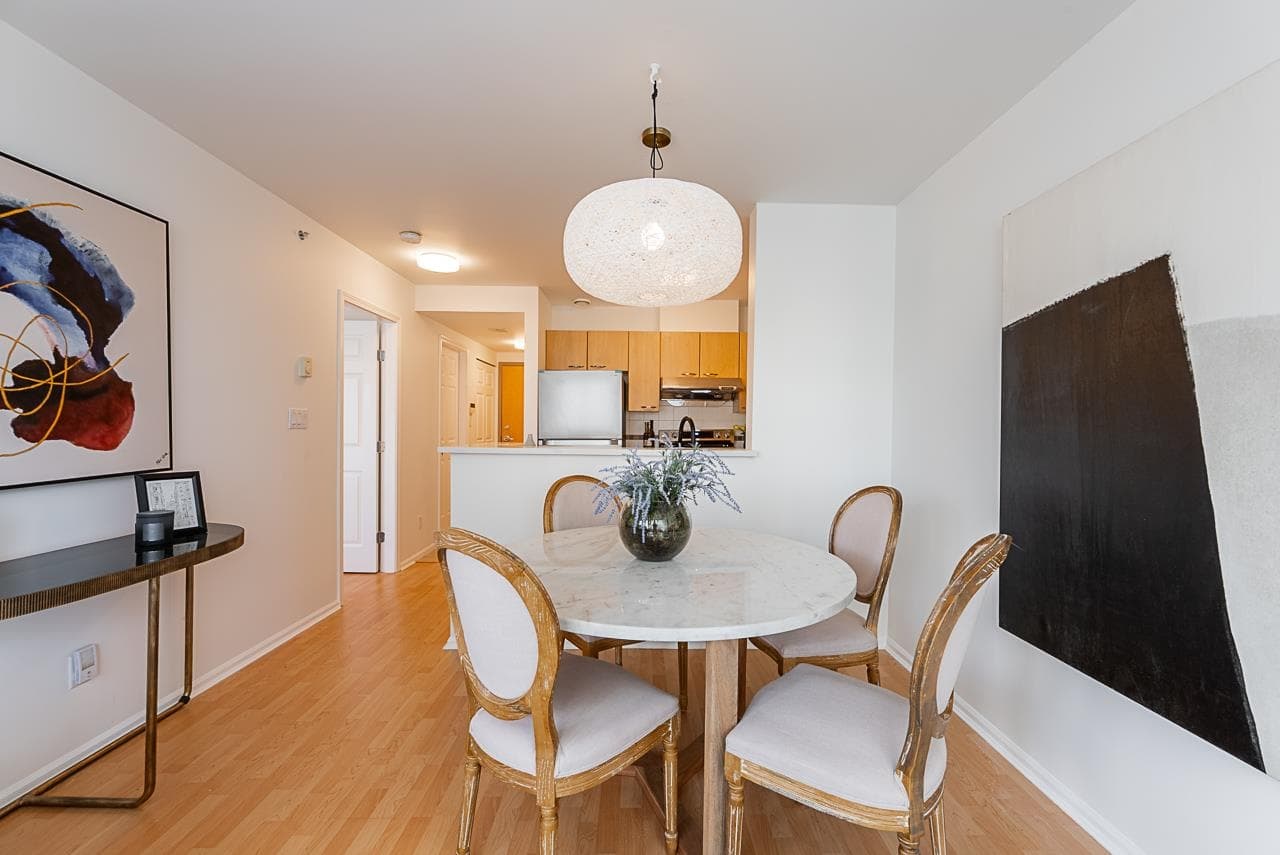604 - 1420 W Georgia Street, Vancouver, V6G 3K4 — photo 3