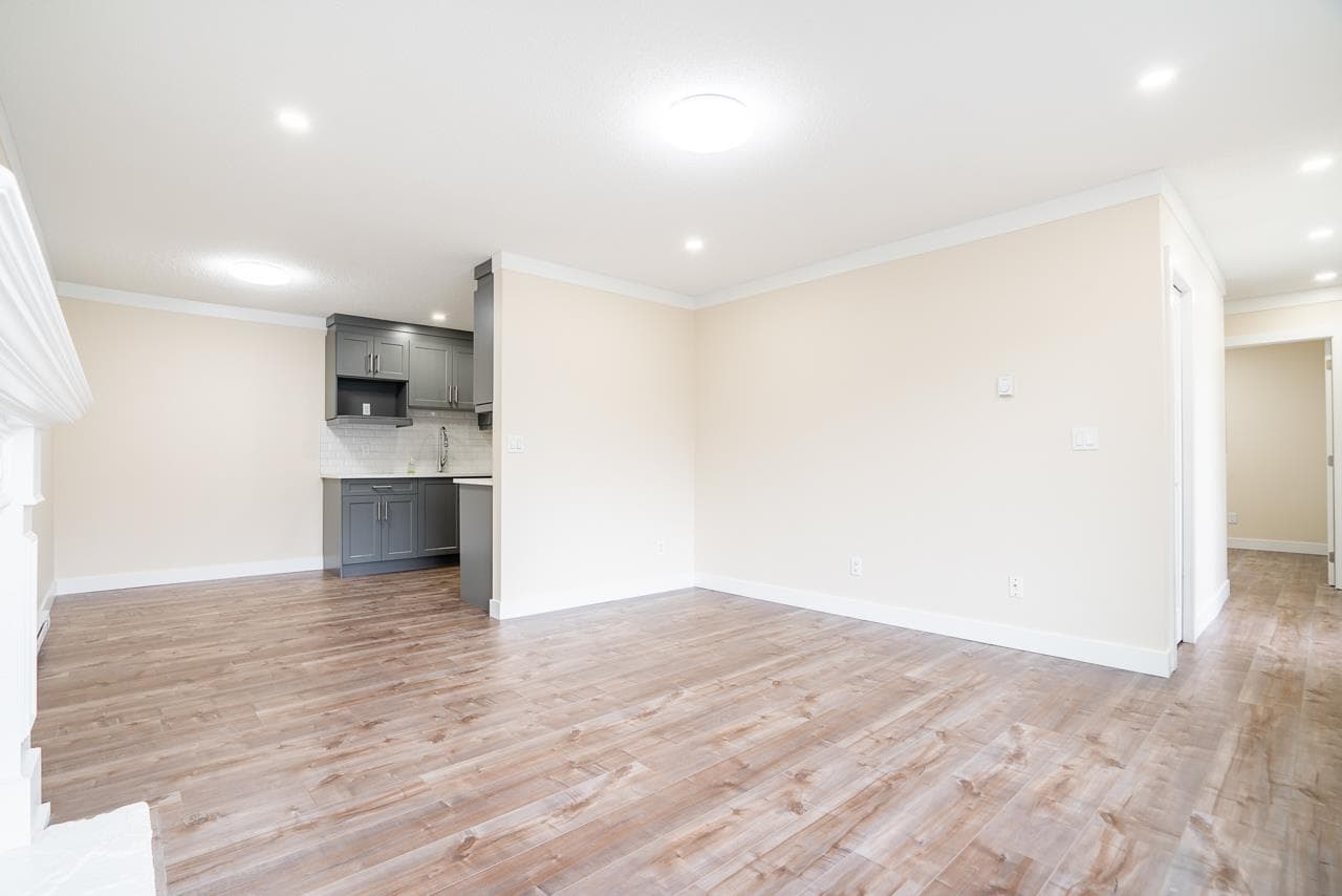 27036 28 Avenue, Langley, V4W 3A3 — photo 2