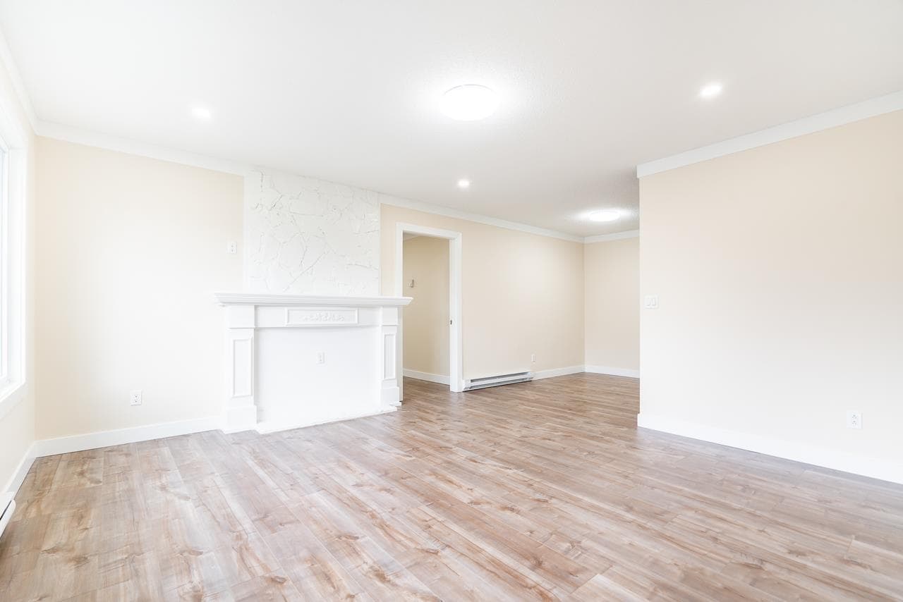 27036 28 Avenue, Langley, V4W 3A3 — photo 5