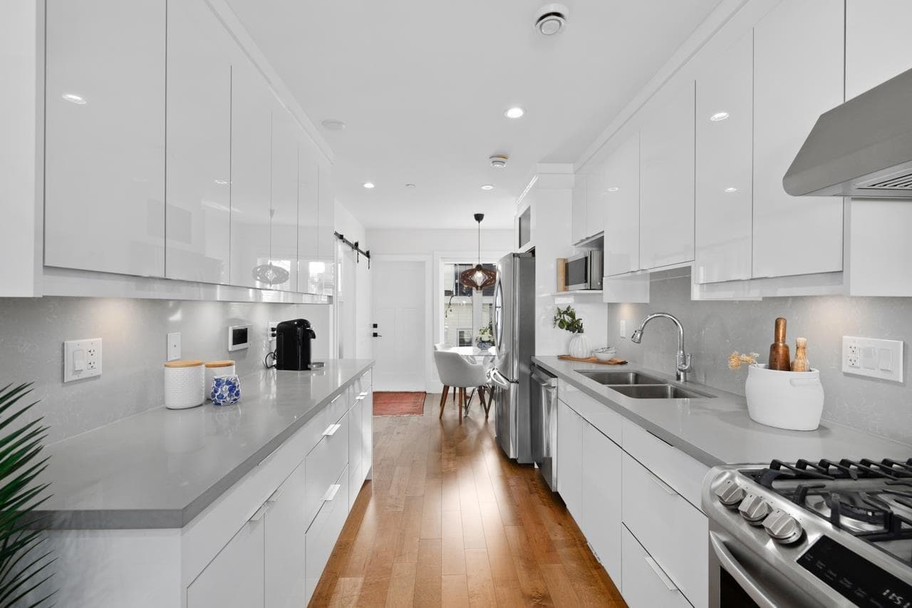 2248 Grant Street, Vancouver, V5L 2Z7 — photo 3