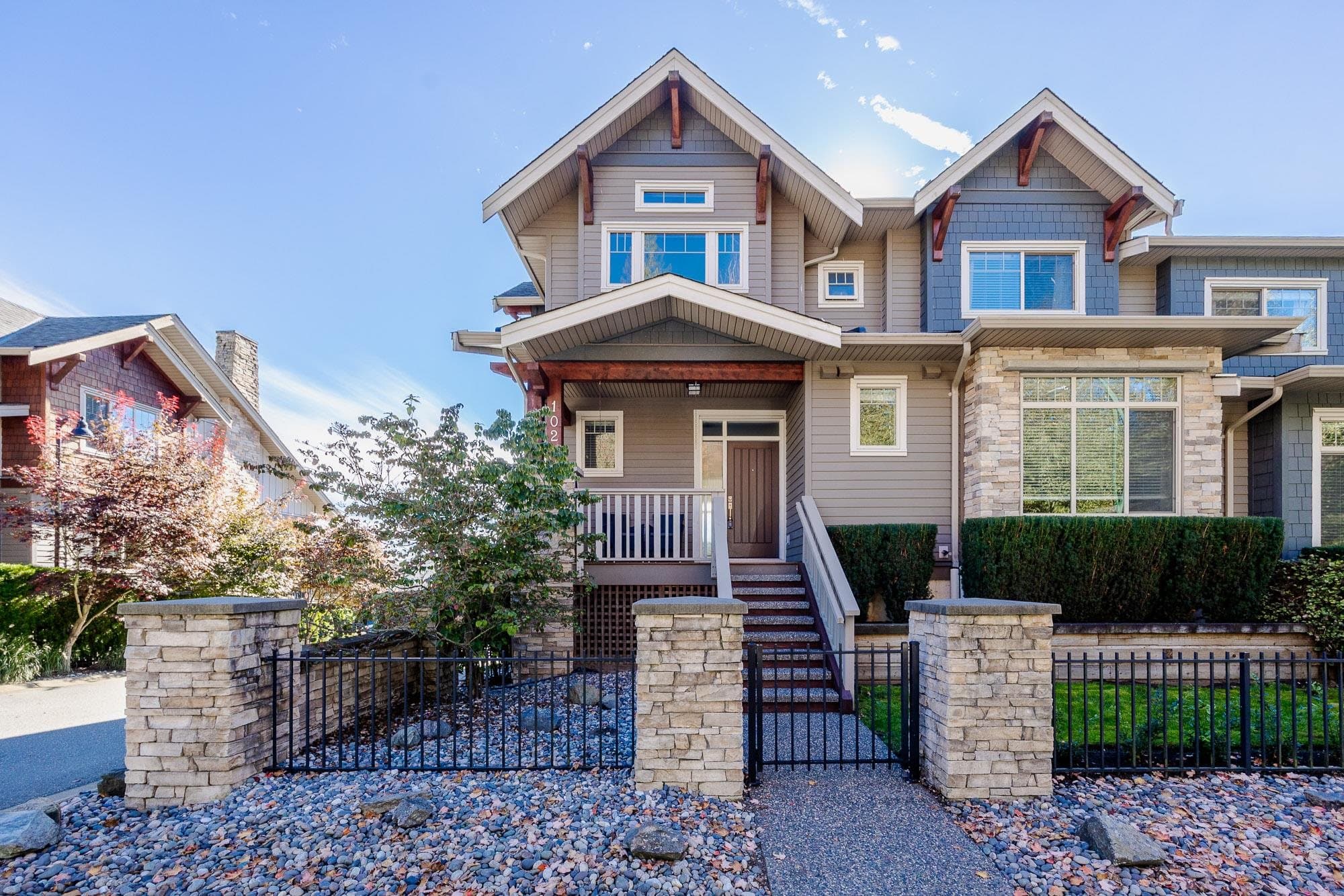 102 - 3458 Burke Village Promenade, Coquitlam