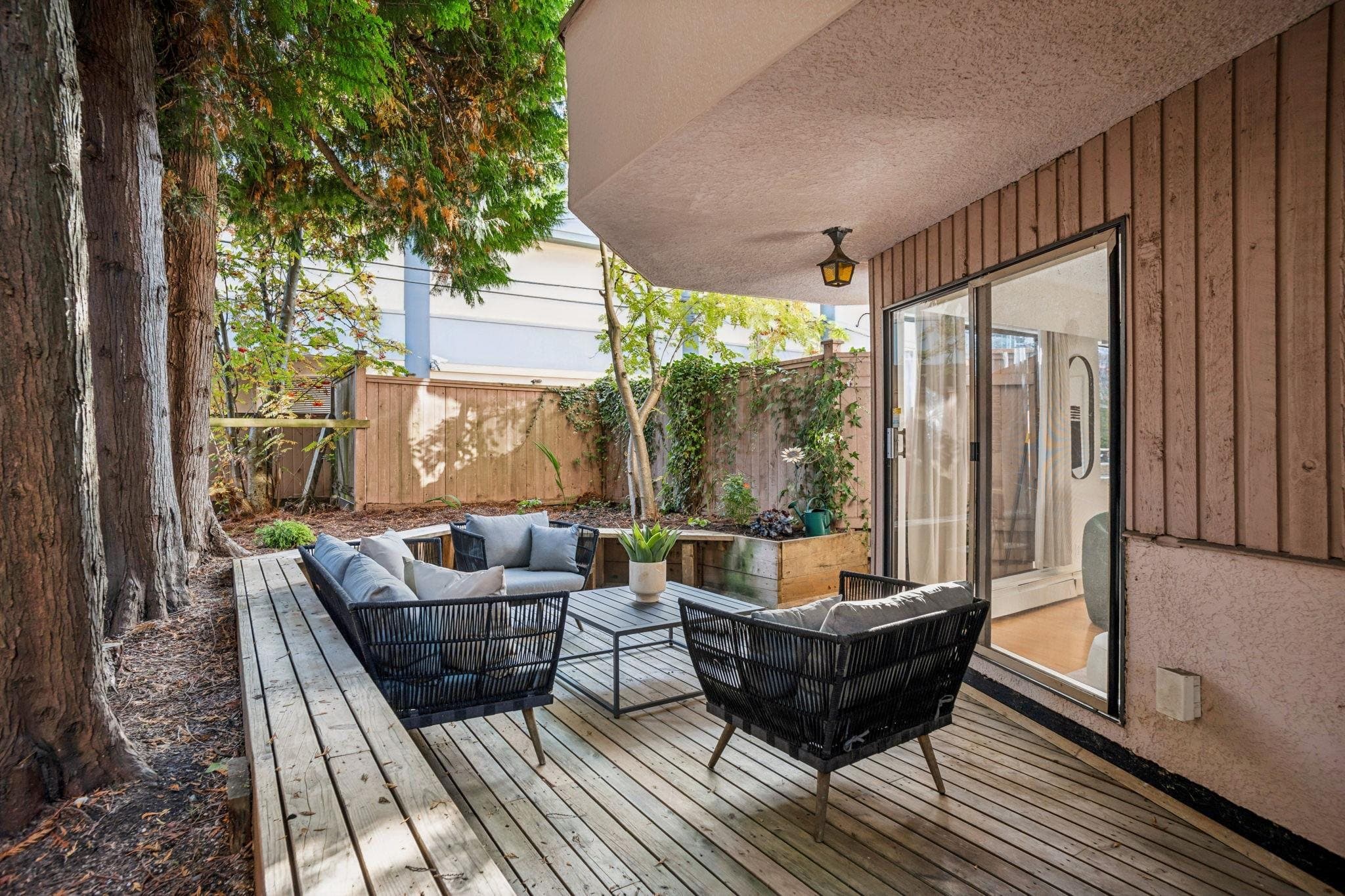 104 - 2190 W 8th Avenue, Vancouver, V6K 2A4 — photo 2