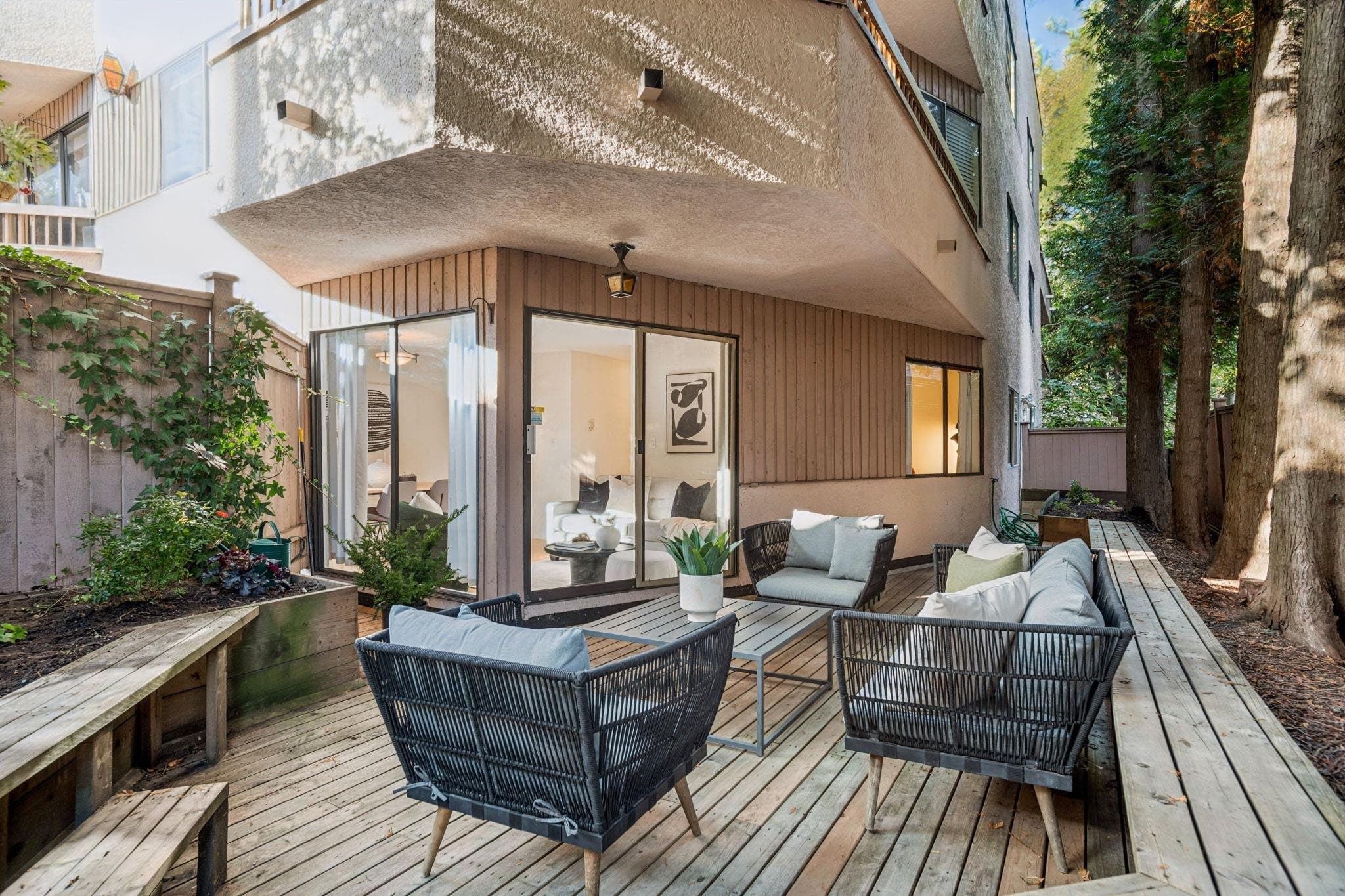 104 - 2190 W 8th Avenue, Vancouver
