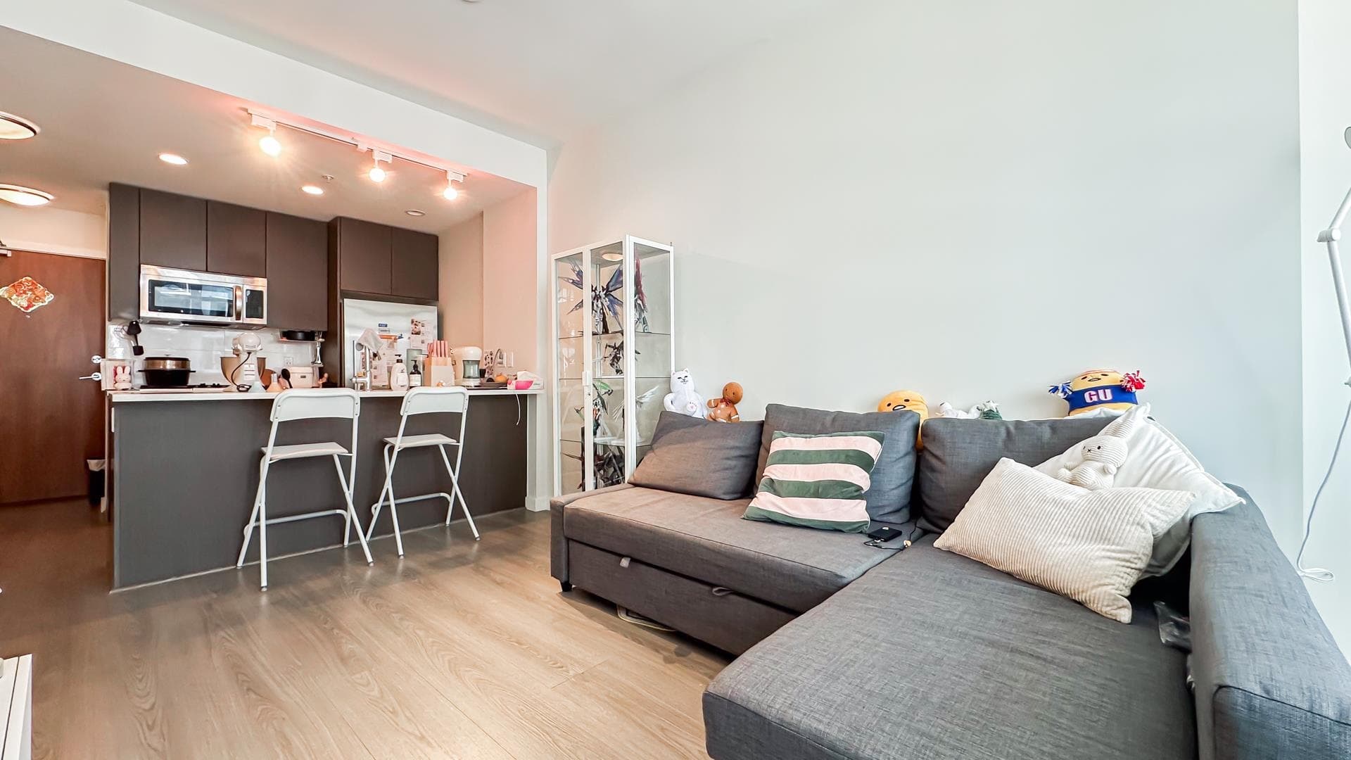 611 - 8688 Hazelbridge Way, Richmond, V6X 0R6 — photo 5