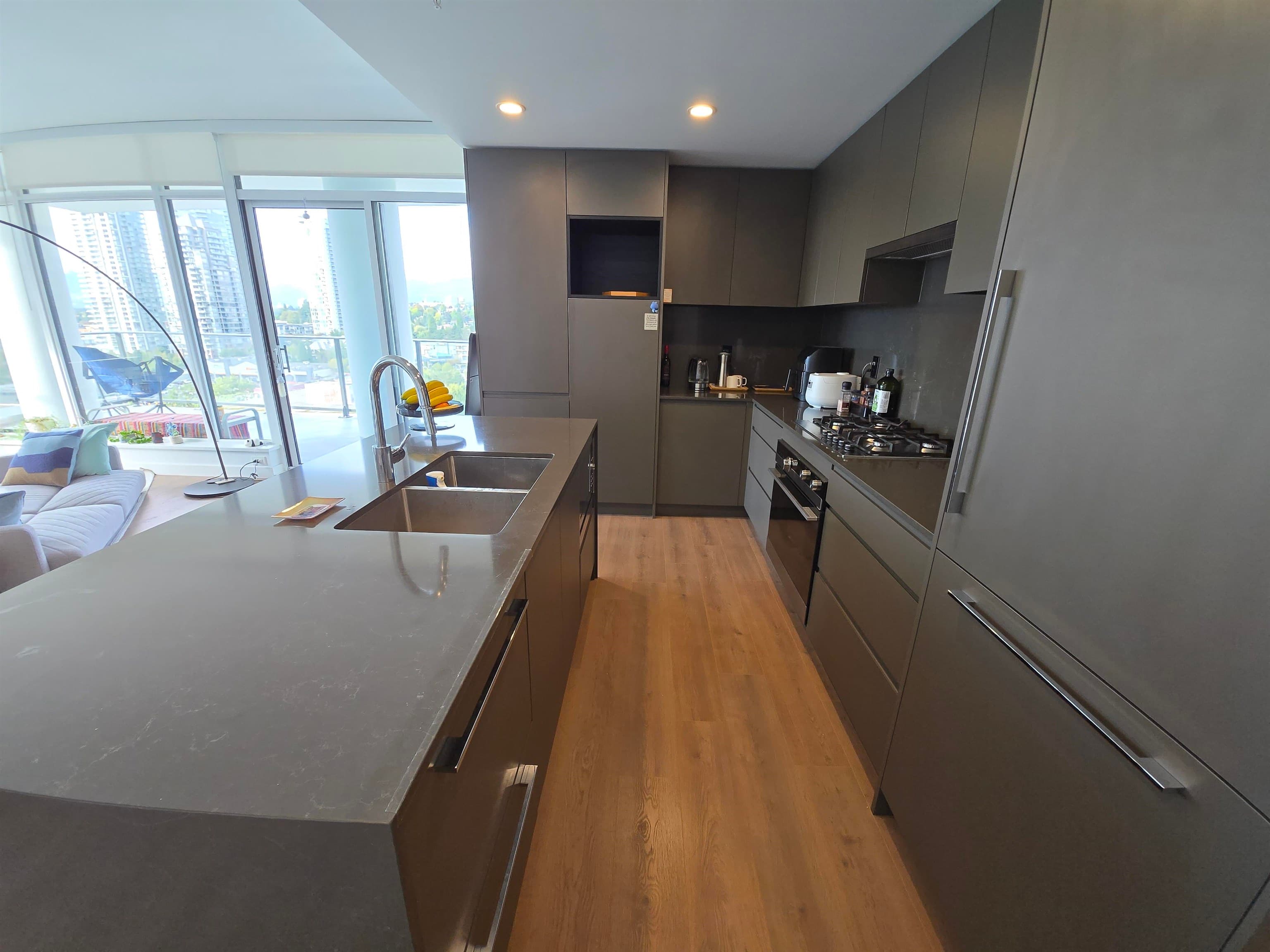 1404 - 2181 Madison Avenue, Burnaby, V5C 0N4 — photo 2