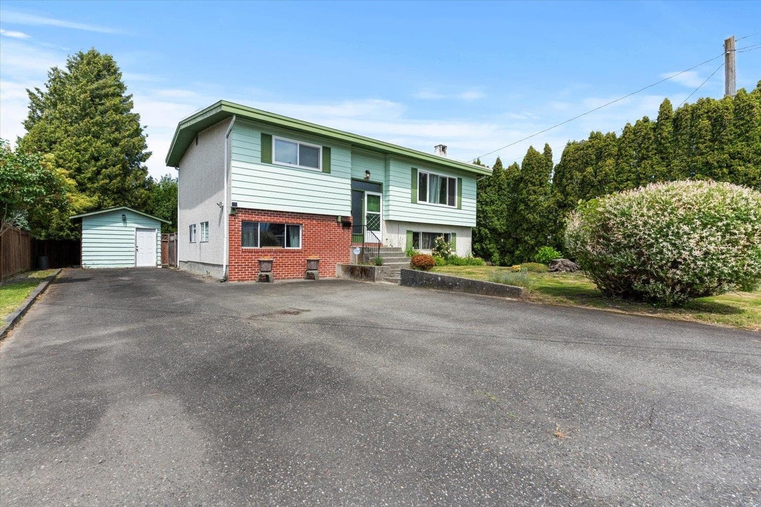 10005 Dublin Drive, Chilliwack — sold
