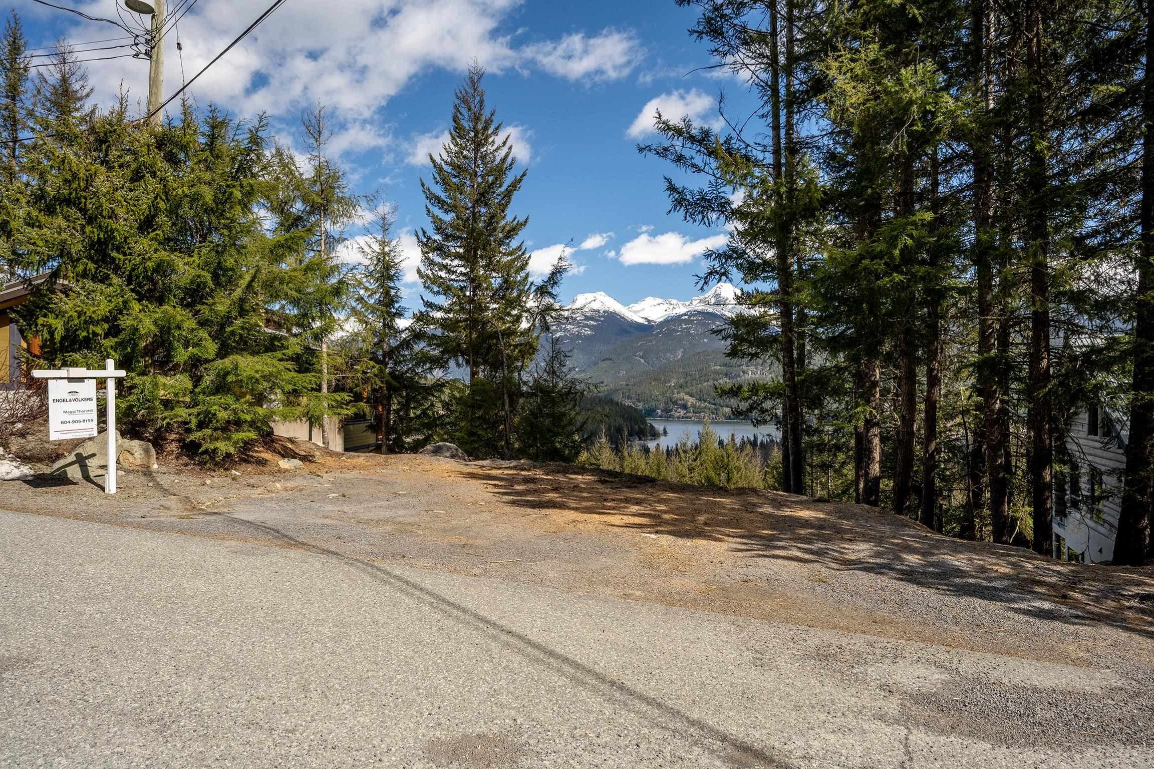 8365 Mountain View Drive, Whistler, V8E 0G3 — photo 5