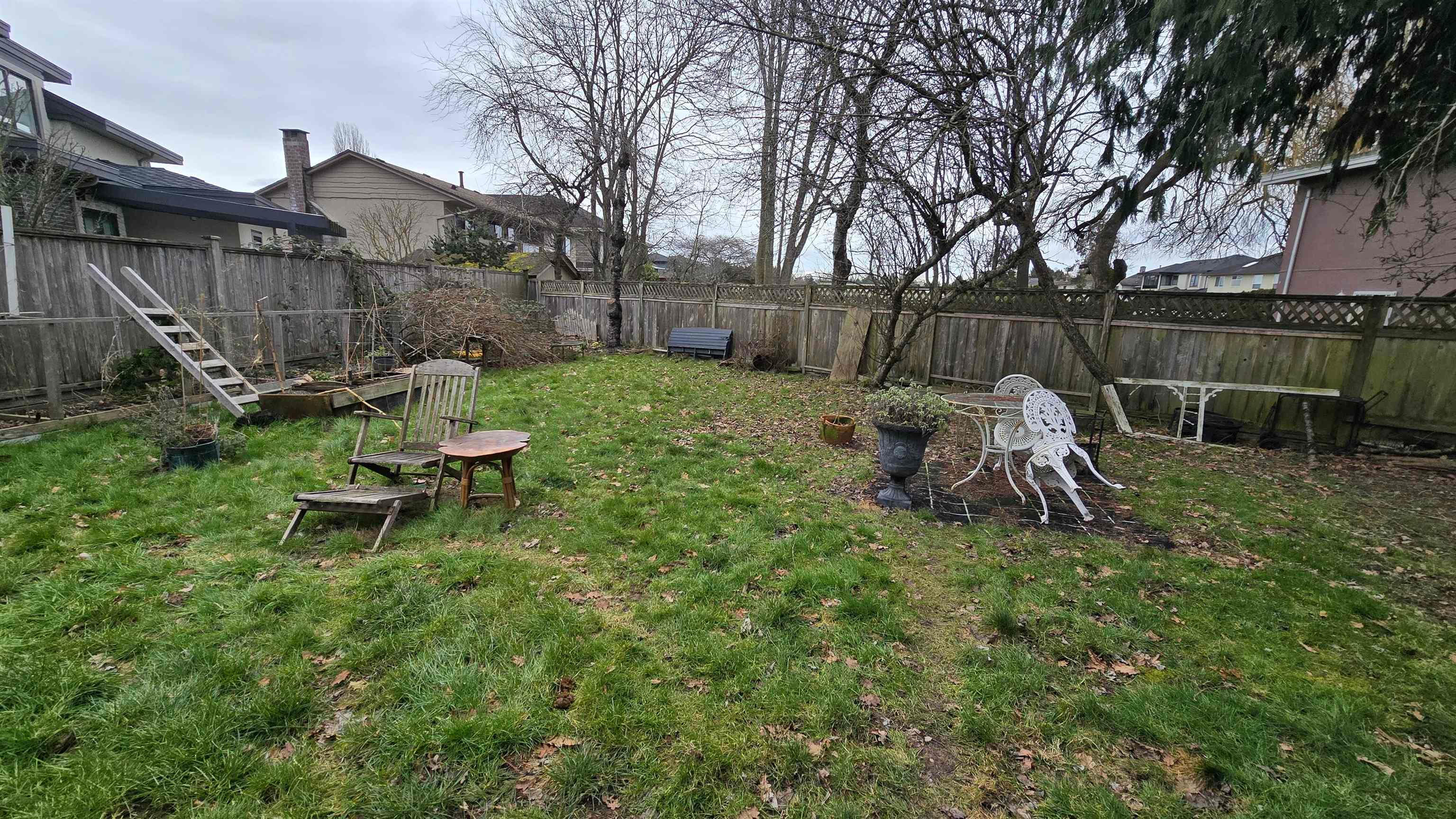 3211 Bowen Drive, Richmond, V7C 4C6 — photo 4
