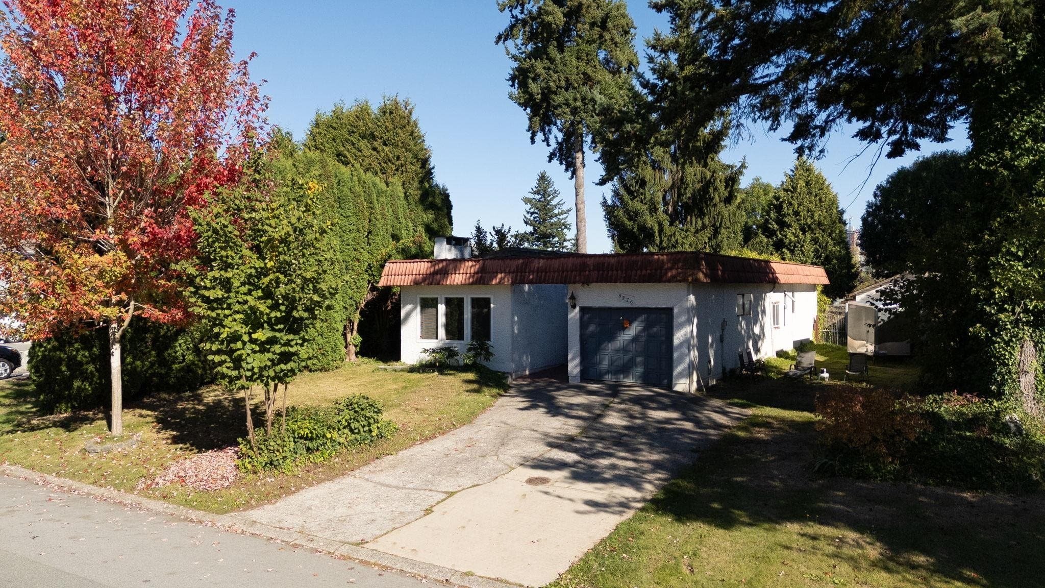 9376 Prince Charles Boulevard, Surrey — sold