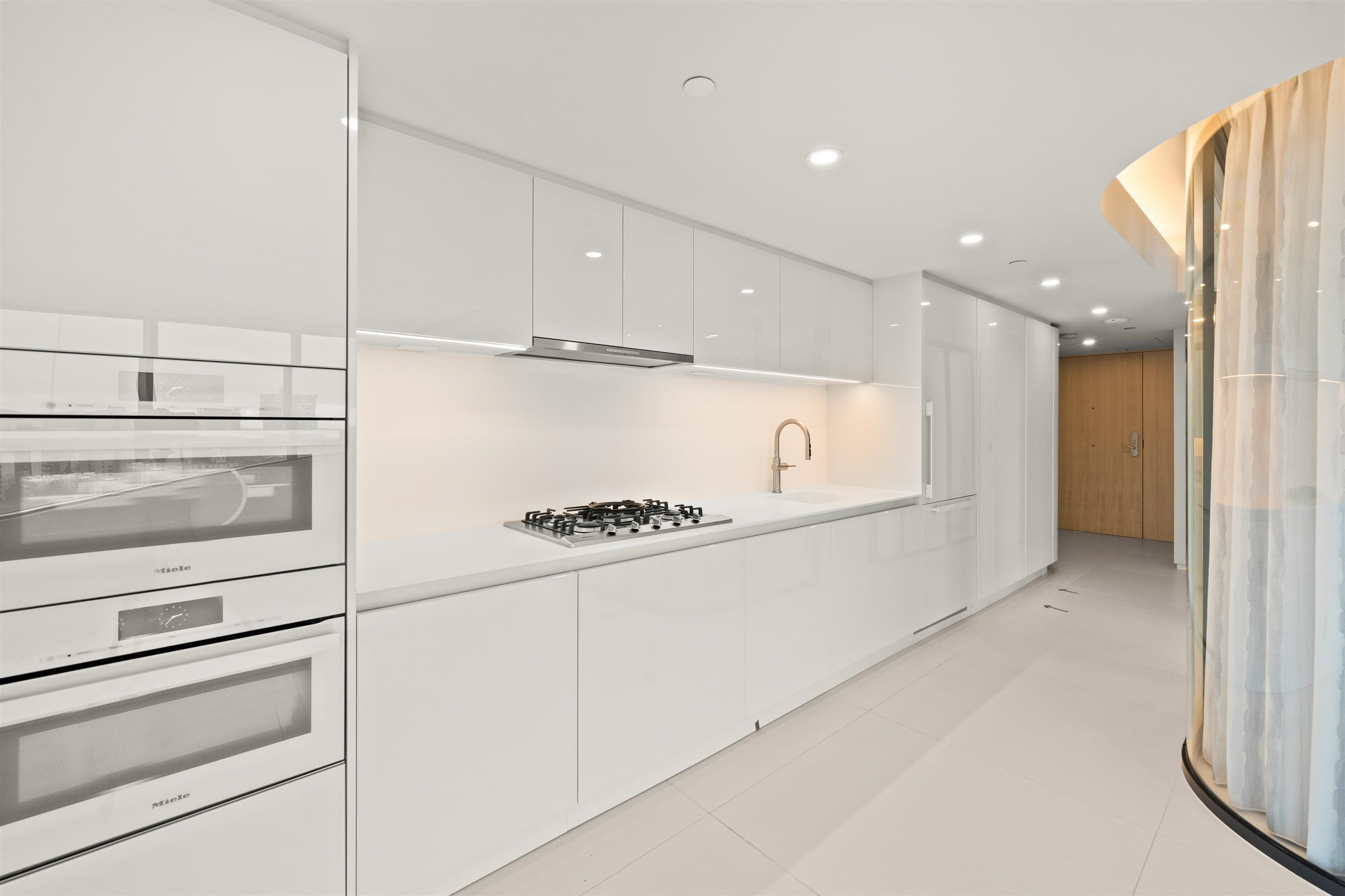 1706 - 1033 Nelson Street, Vancouver, V6E 0E5 — photo 4