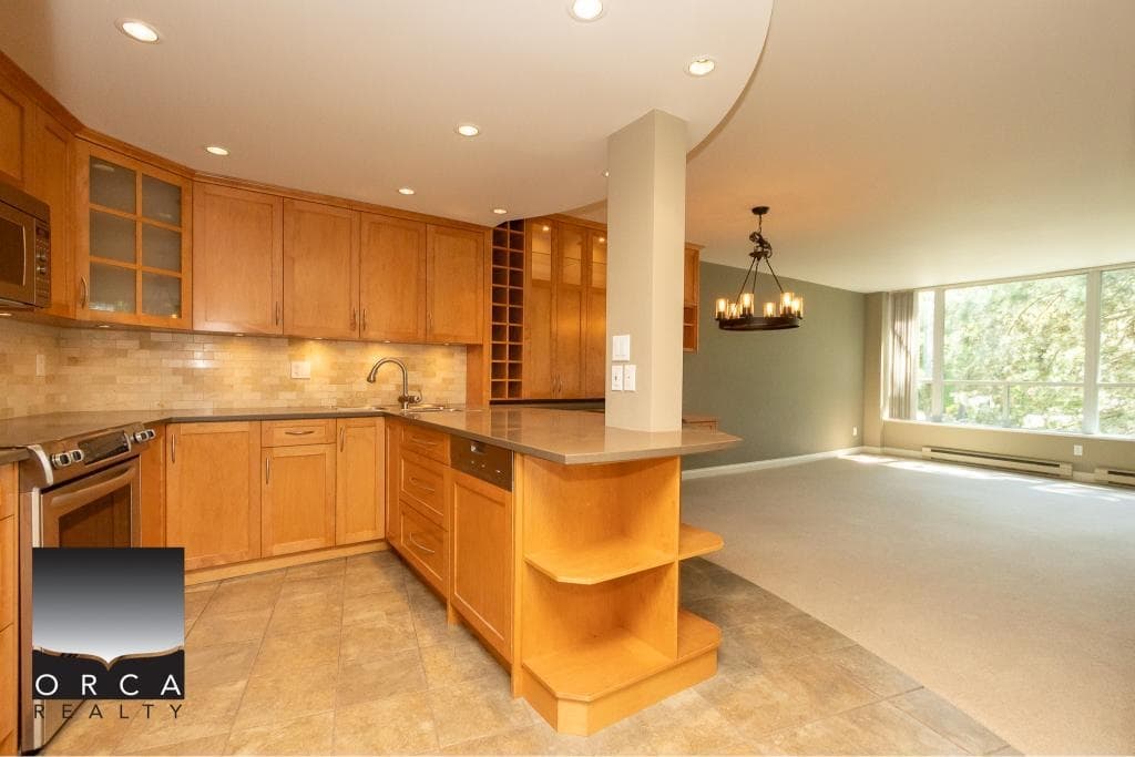 201 - 995 Roche Point Drive, North Vancouver, V7H 2X4 — photo 2