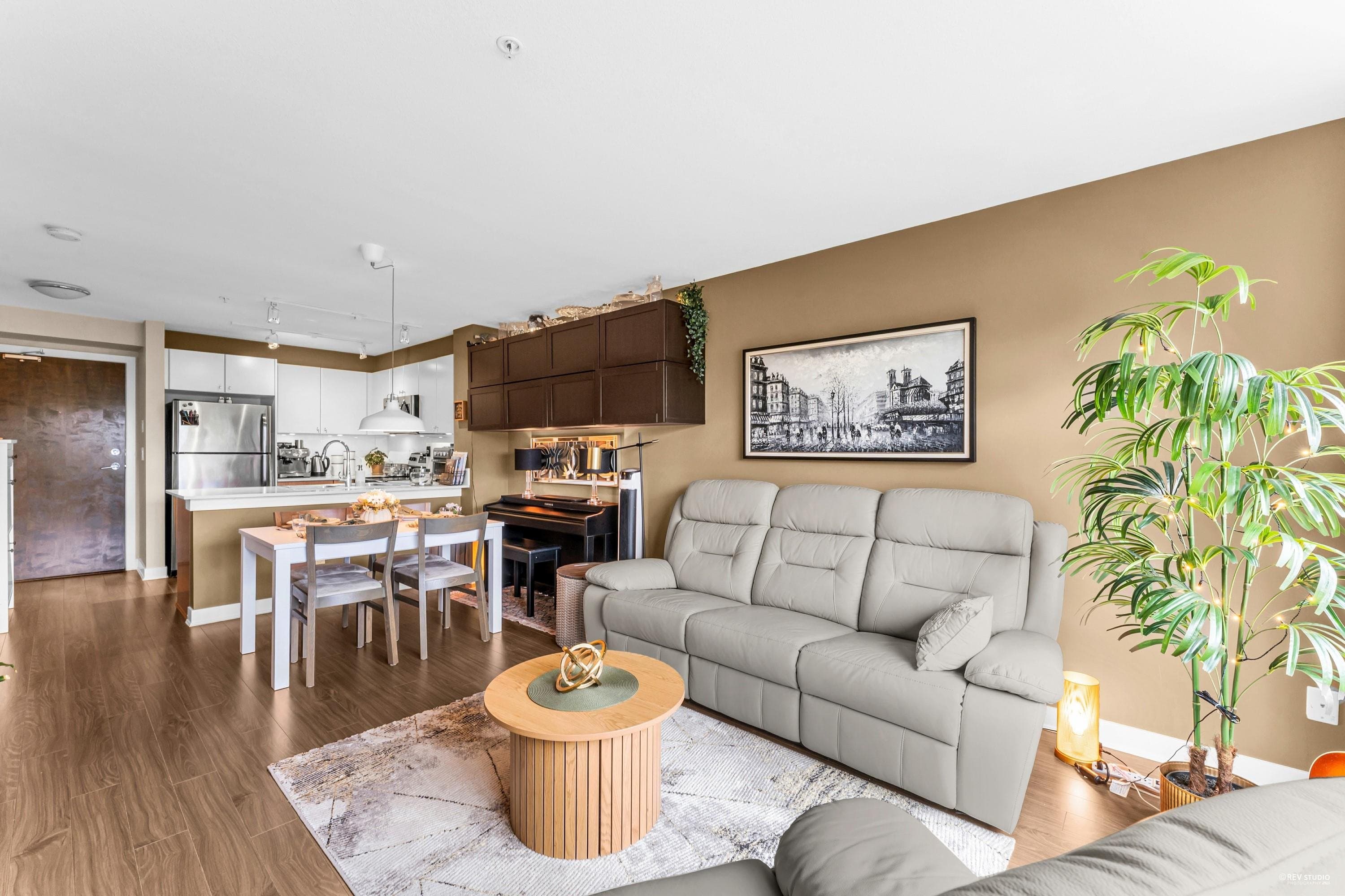 204 - 13740 75a Avenue, Surrey, V3W 0E8 — photo 4