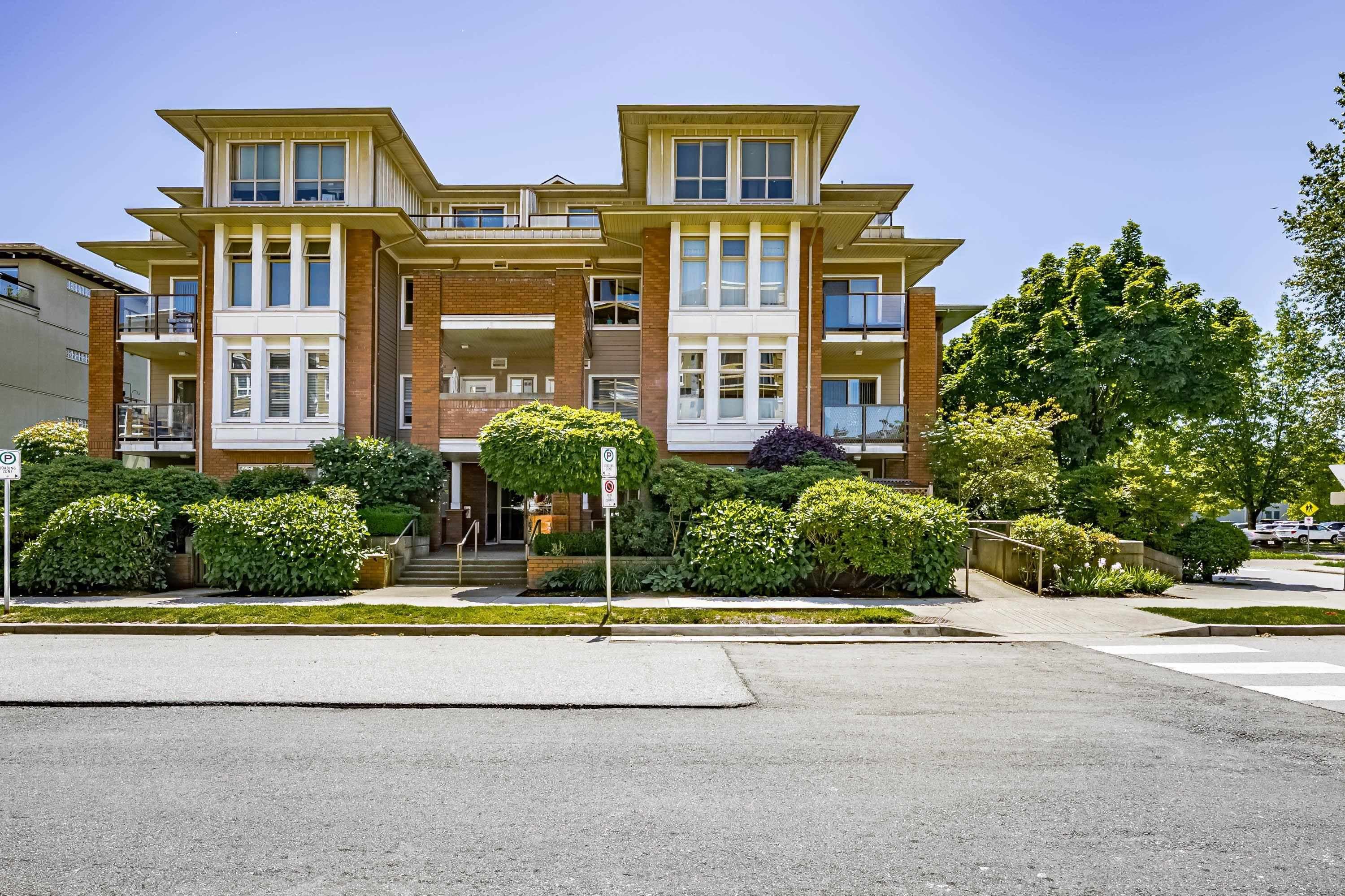 305 - 2488 Welcher Avenue, Port Coquitlam