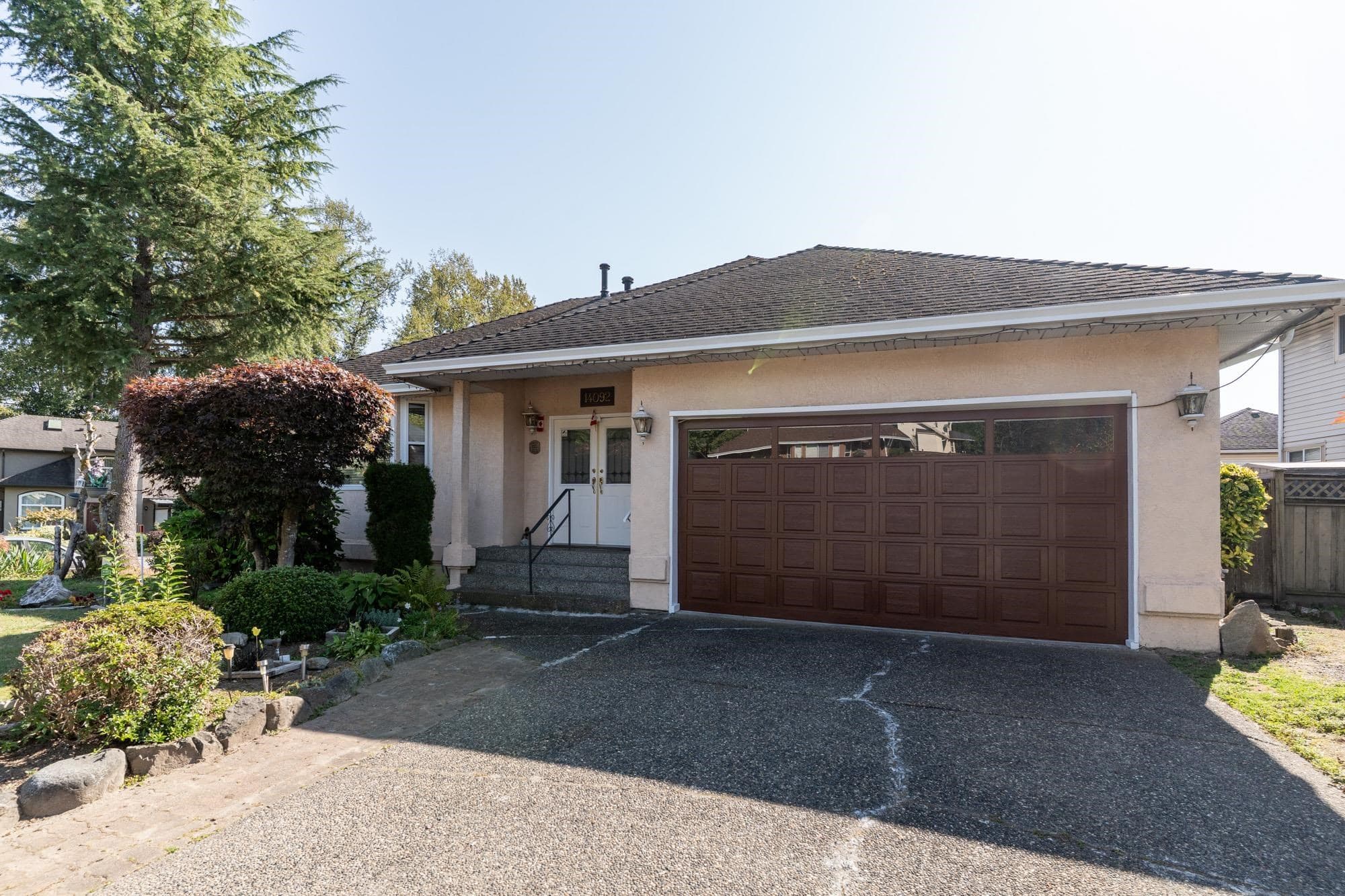 14092 86a Avenue, Surrey