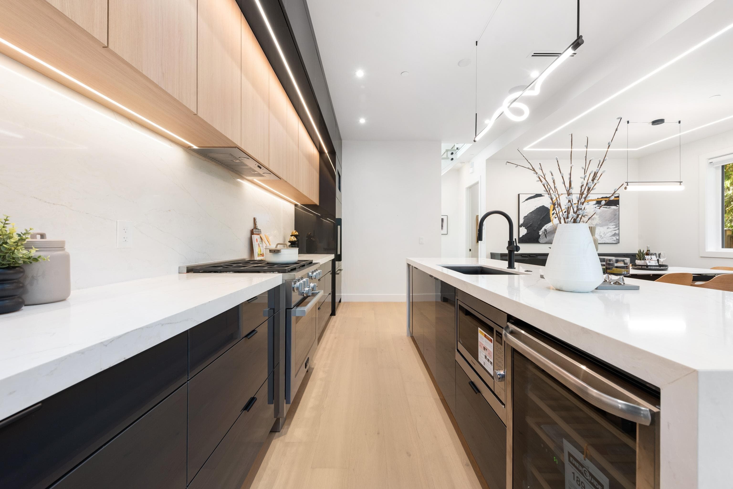 1 - 3232 W 38th Avenue, Vancouver, V6N 2X6 — photo 2