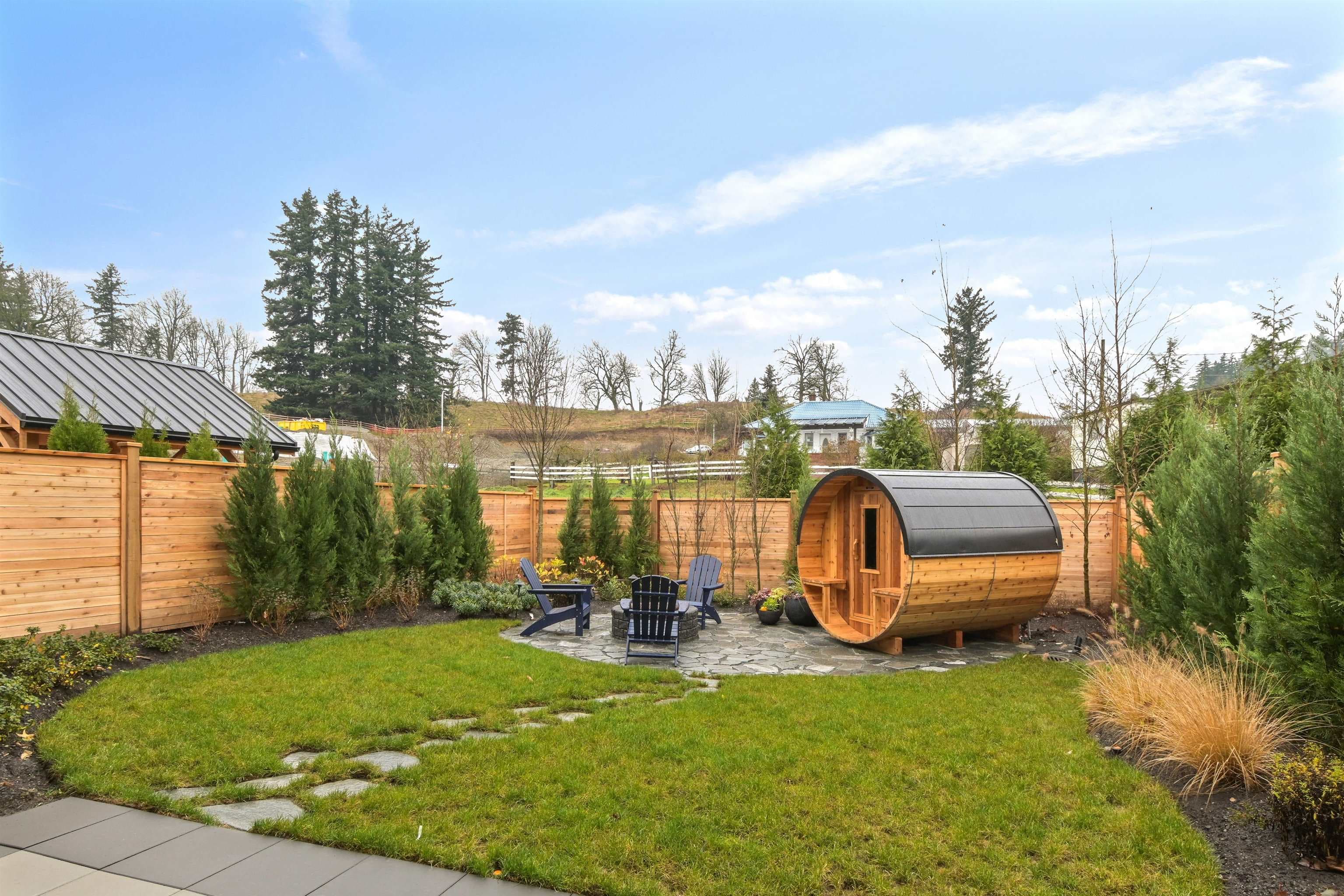 34747 Quarry Avenue, Abbotsford, V2S 0P7 — photo 2