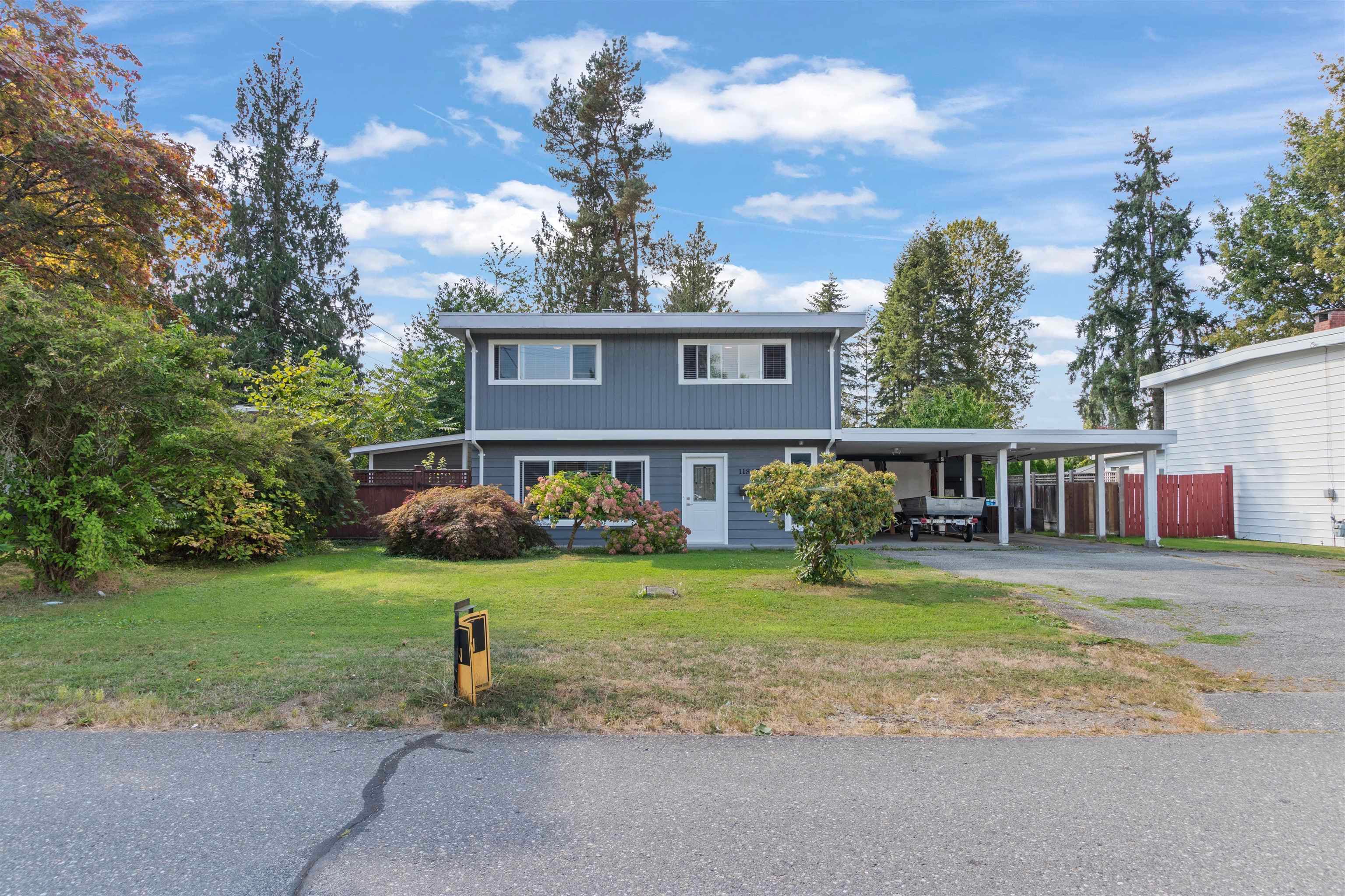 11867 Hawthorne Street, Maple Ridge