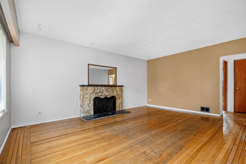 Main - 3445 Nanaimo Street, Vancouver, V5N 5G9 — photo 5