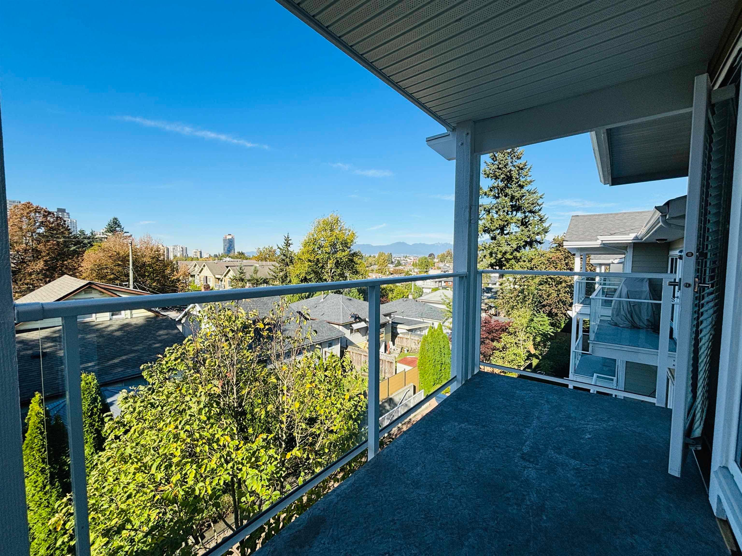 5655 Inman Avenue, Burnaby, V5H 2M2 — photo 4