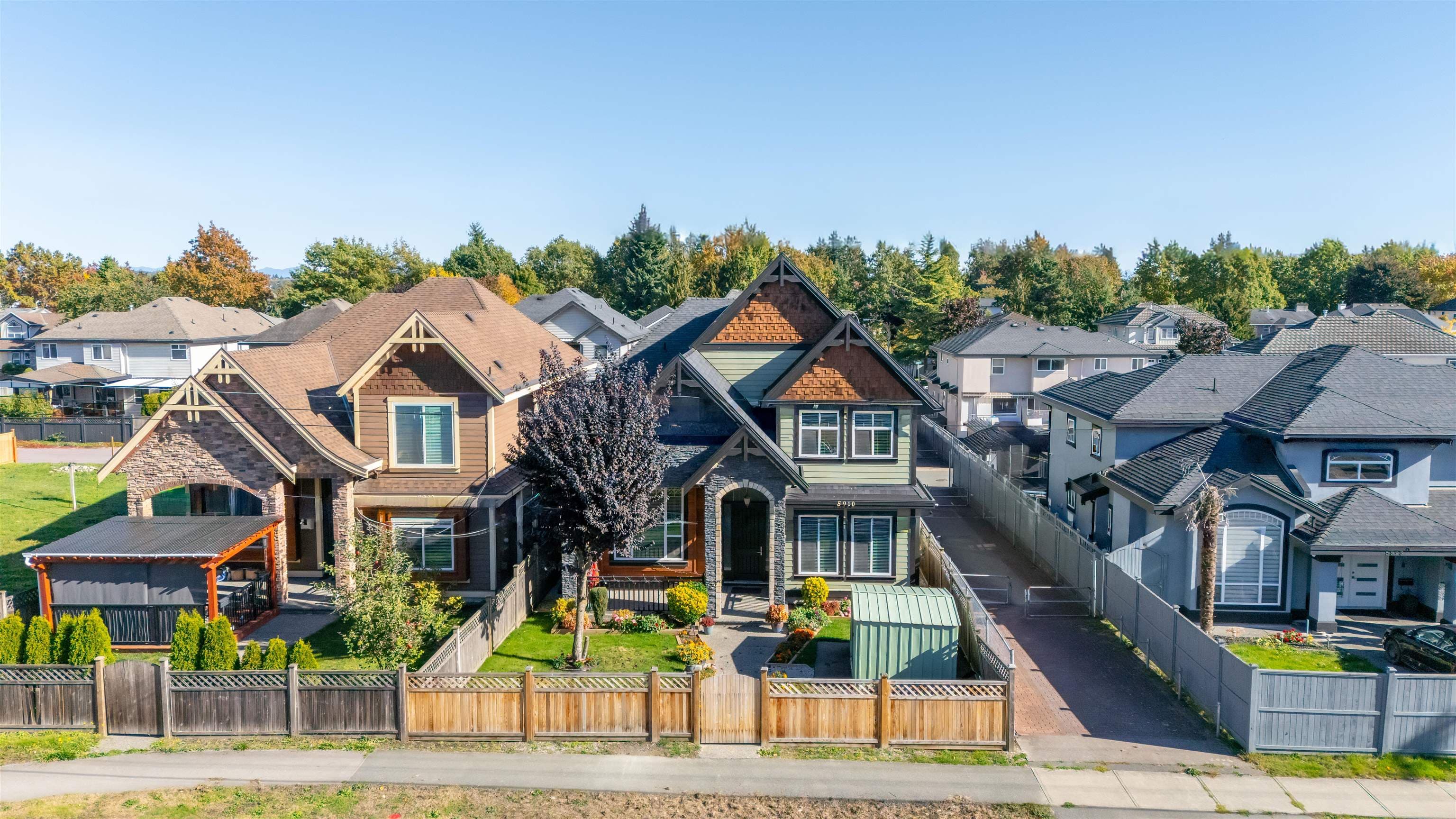5910 168 Street, Surrey, V3S 3X6 — photo 2
