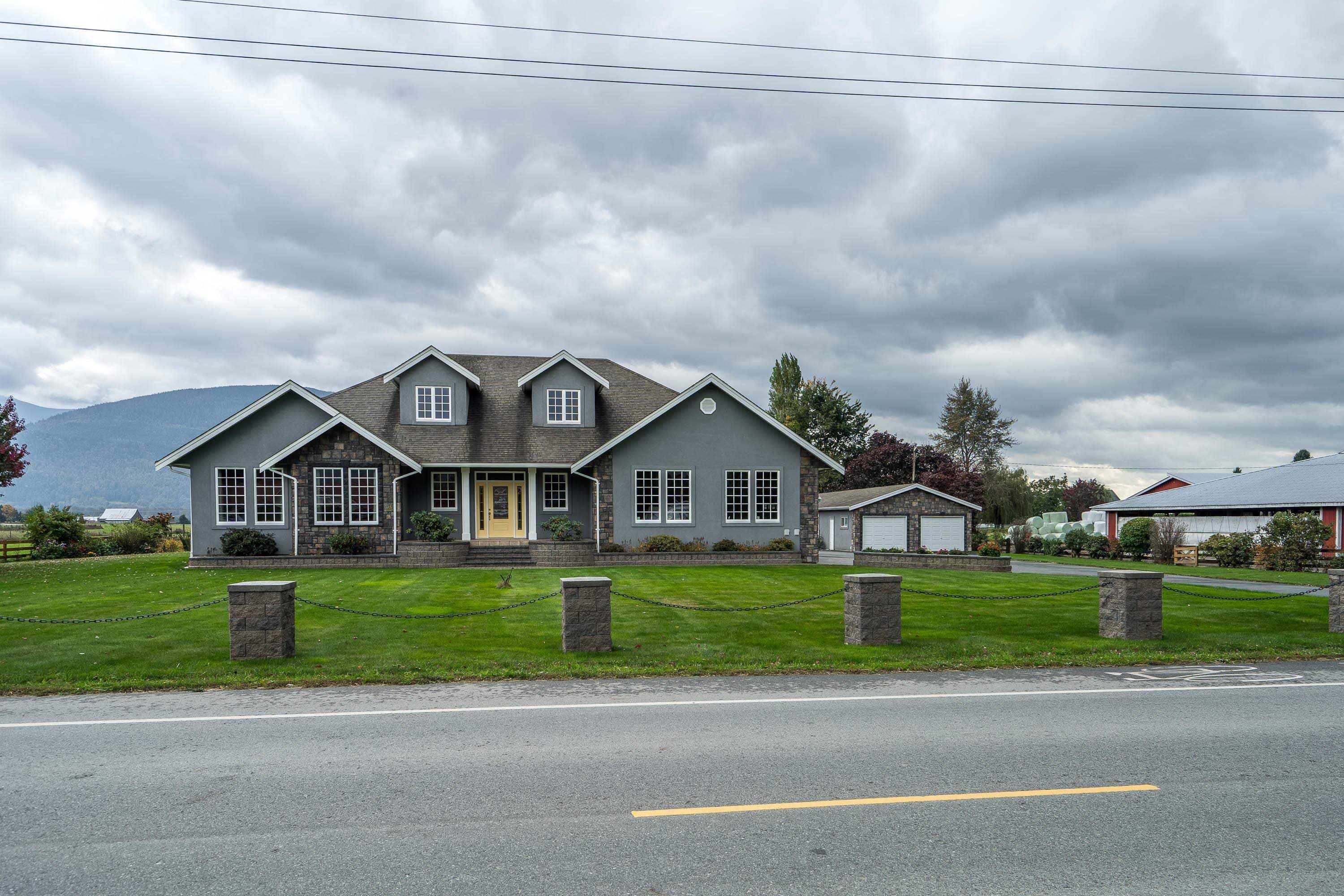 42872 South Sumas Road, Chilliwack, V2R 4L7 — photo 2