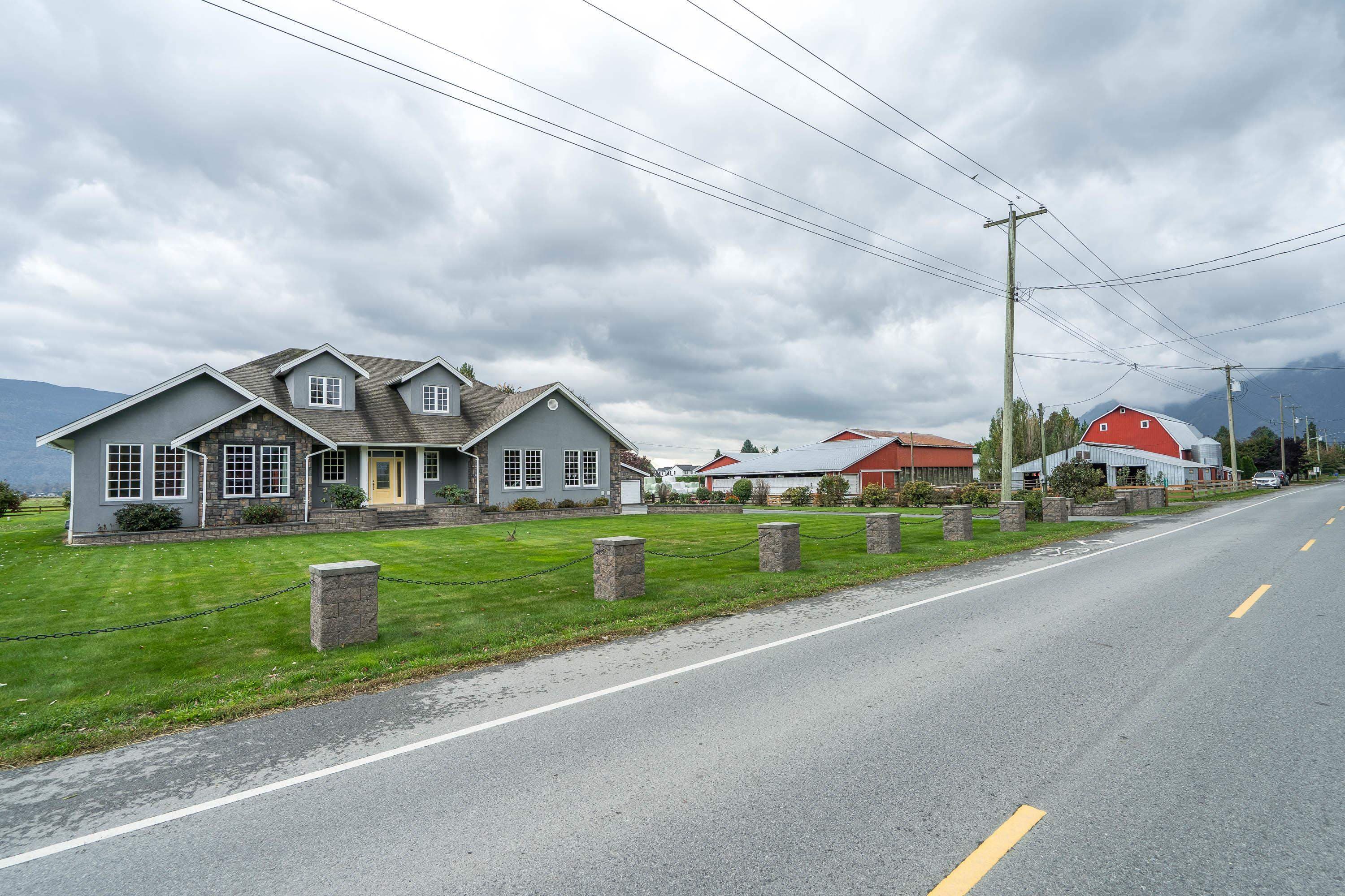 42872 South Sumas Road, Chilliwack, V2R 4L7 — photo 3