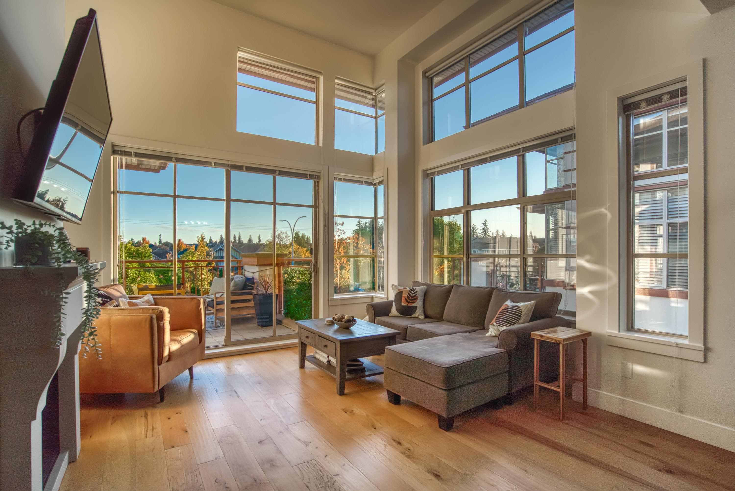 306 - 16483 64 Avenue, Surrey