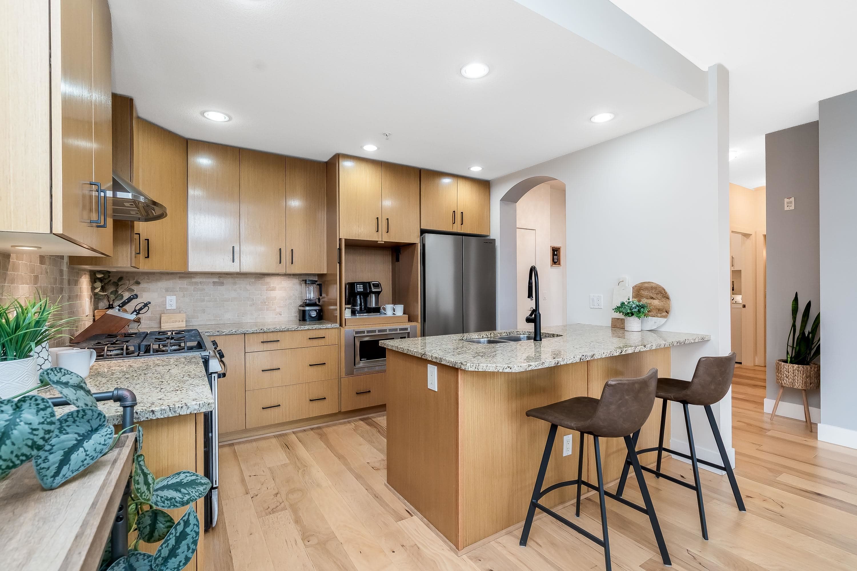 306 - 16483 64 Avenue, Surrey, V3S 6V7 — photo 4