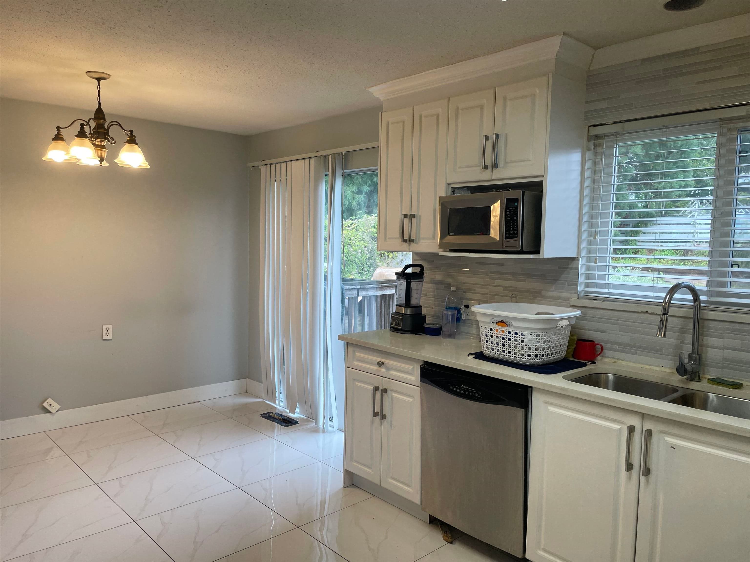 10366 127 Street, Surrey, V3V 5J9 — photo 3