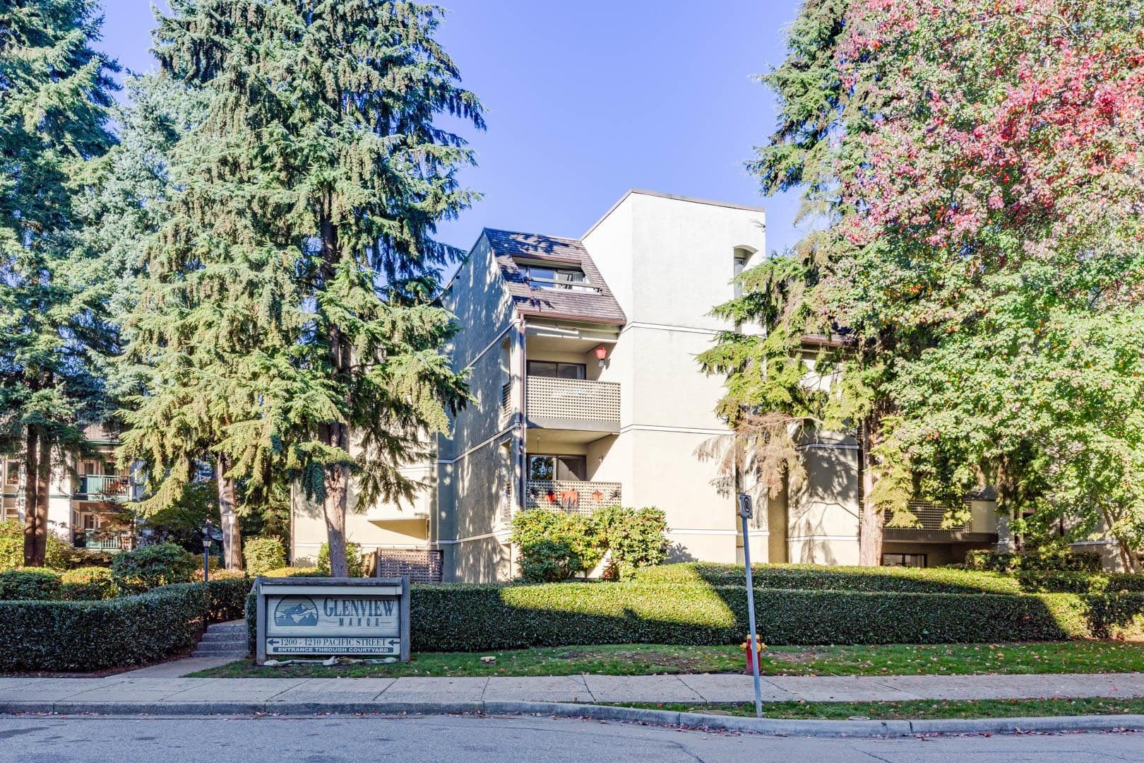 310 - 1210 Pacific Street, Coquitlam, V3B 6K3 — photo 3