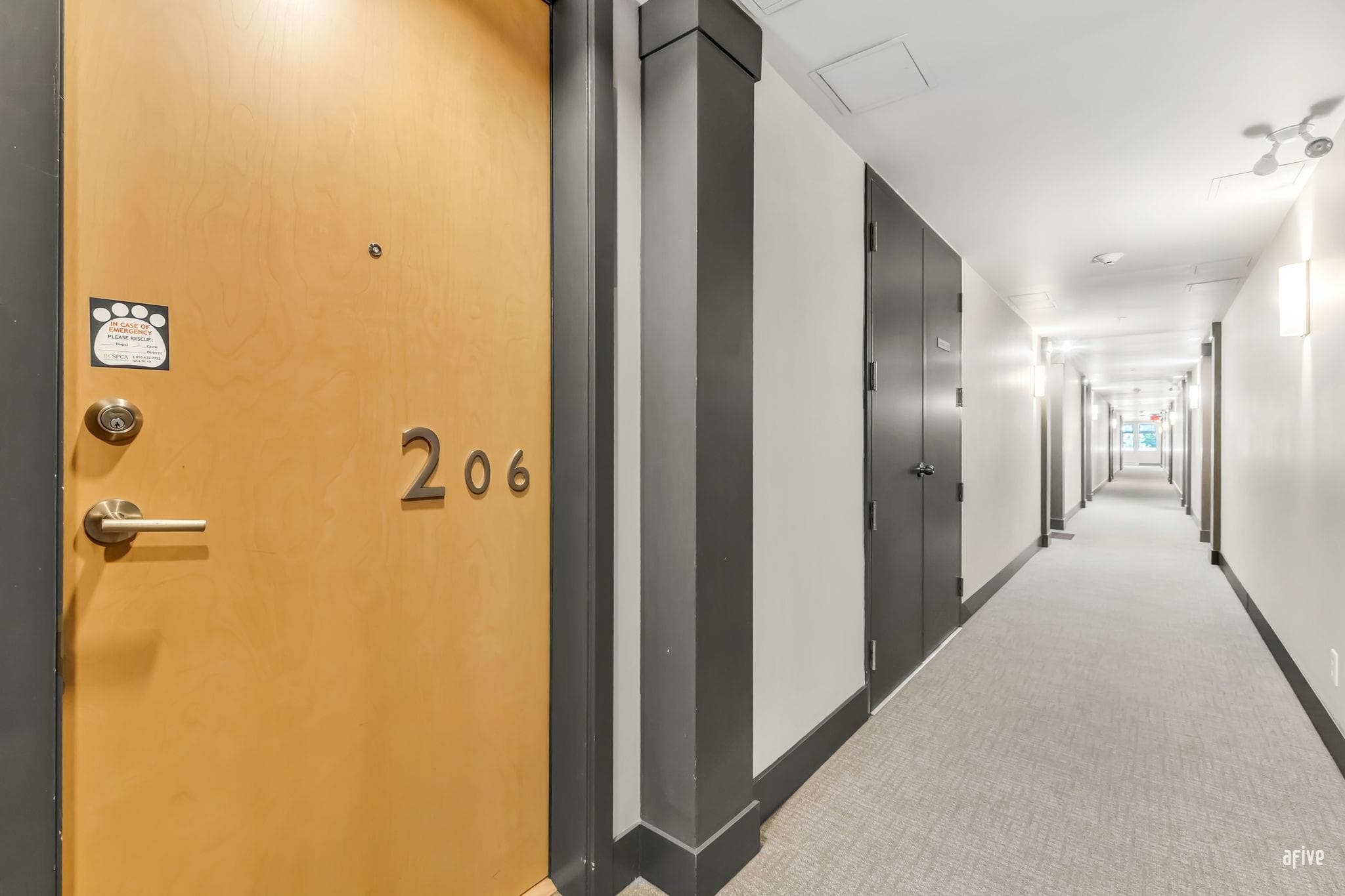 206 - 215 Brookes Street, New Westminster, V3M 0G5 — photo 4