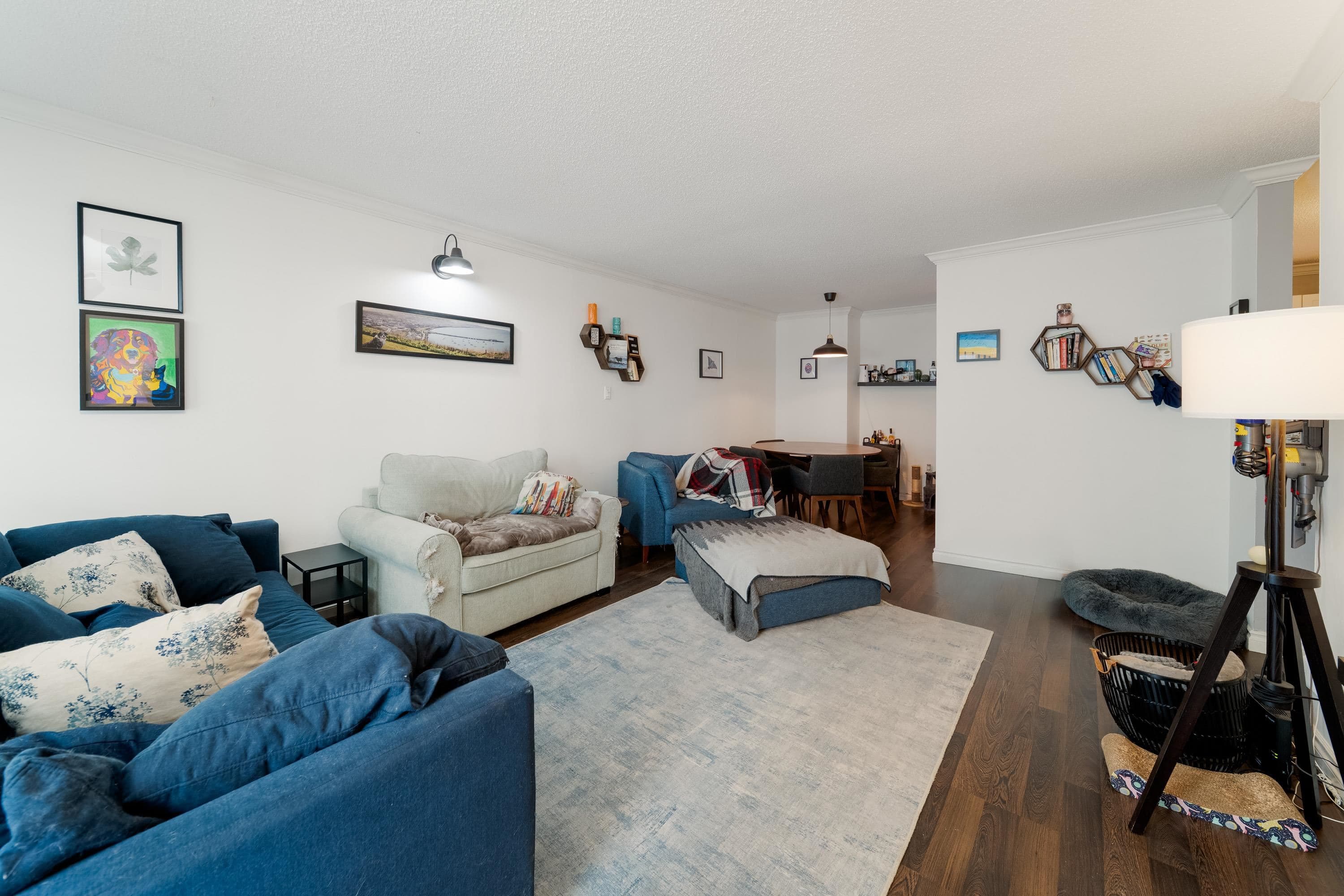 206 - 1850 E Southmere Crescent, Surrey, V4A 6Y6 — photo 4