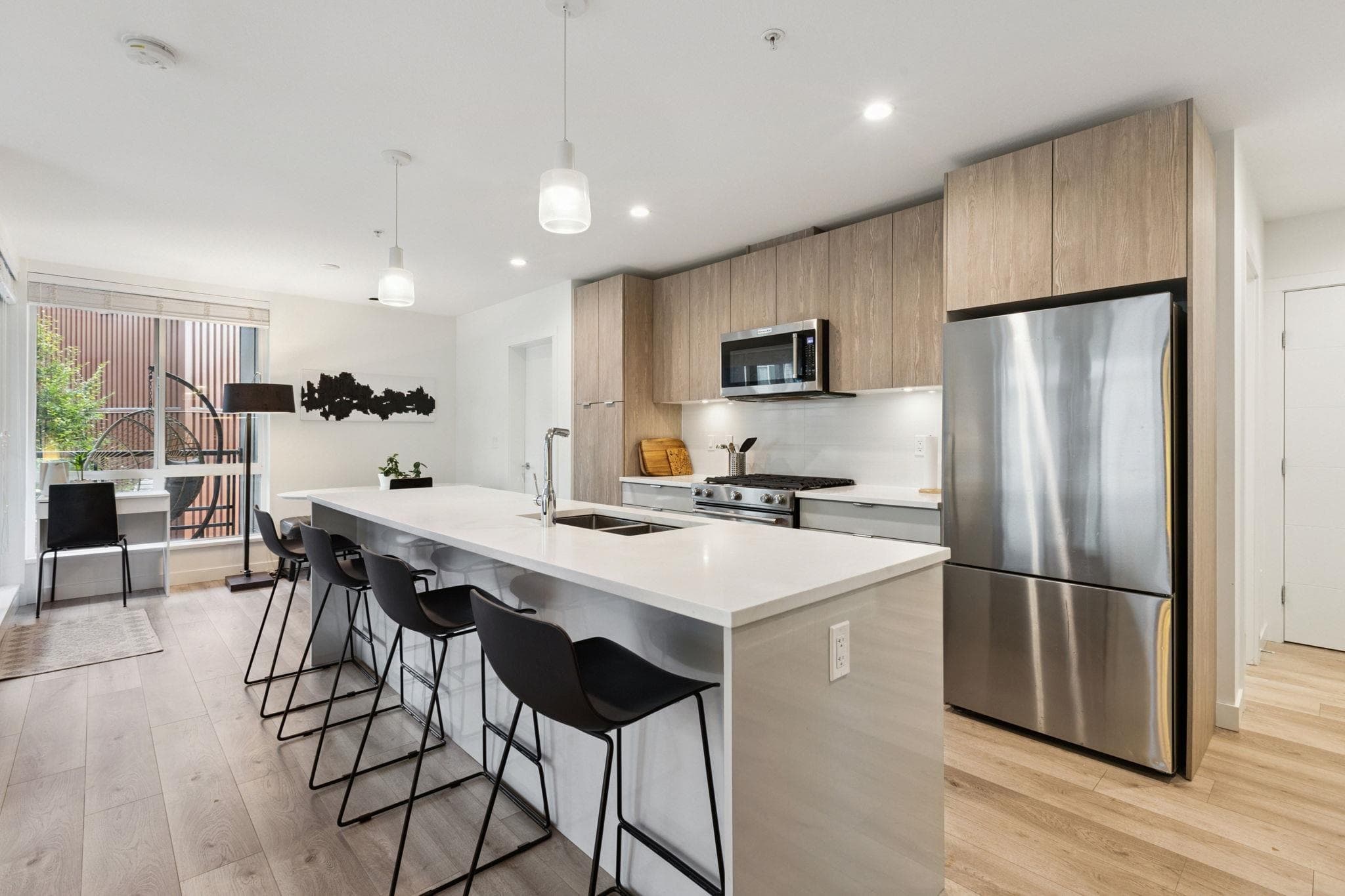 309 - 128 E 8th Street, North Vancouver, V7L 0H2 — photo 3