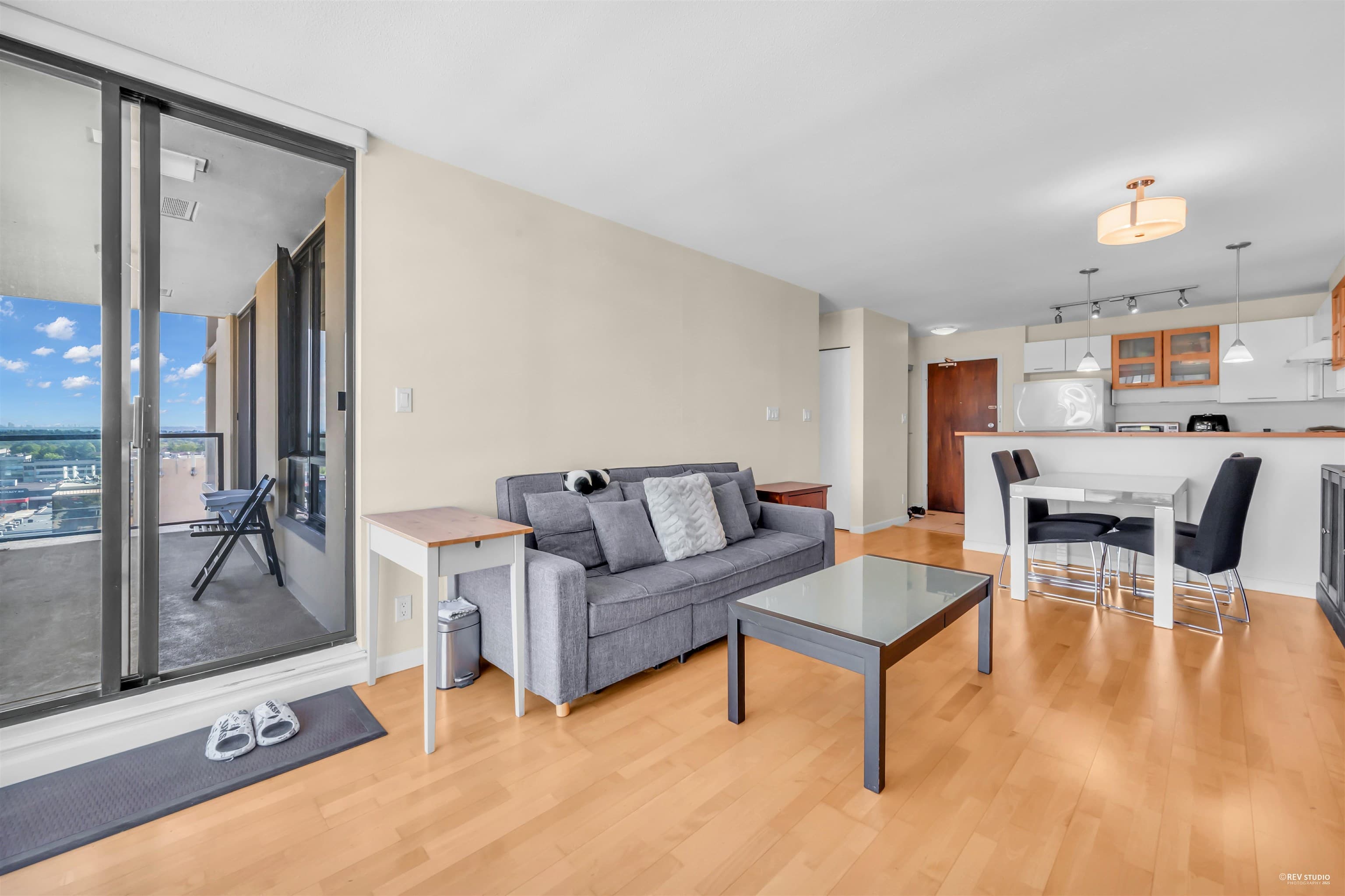 1708 - 7831 Westminster Highway, Richmond, V6X 4J4 — photo 2