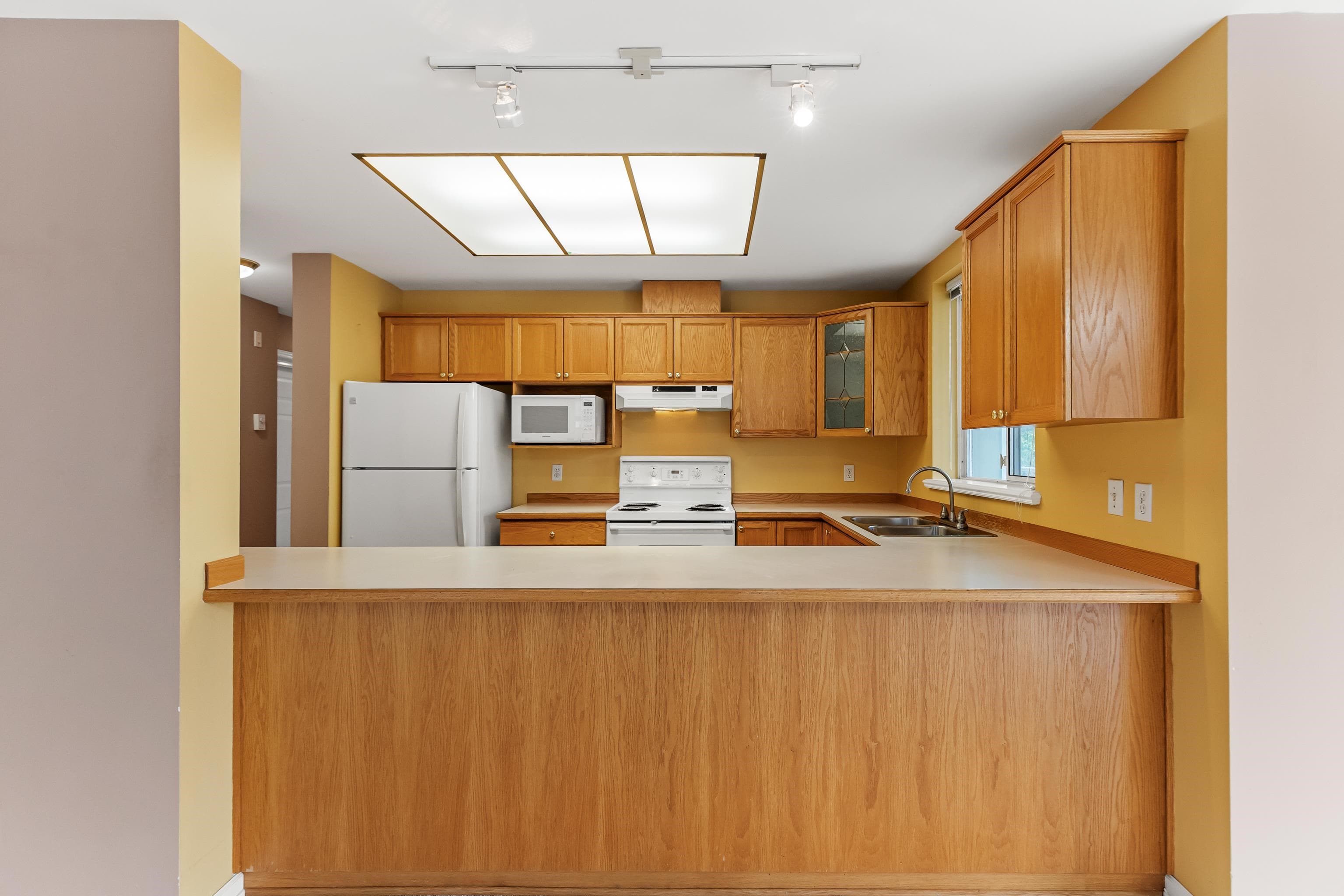 205 - 11609 227 Street, Maple Ridge, V2X 2L9 — photo 5