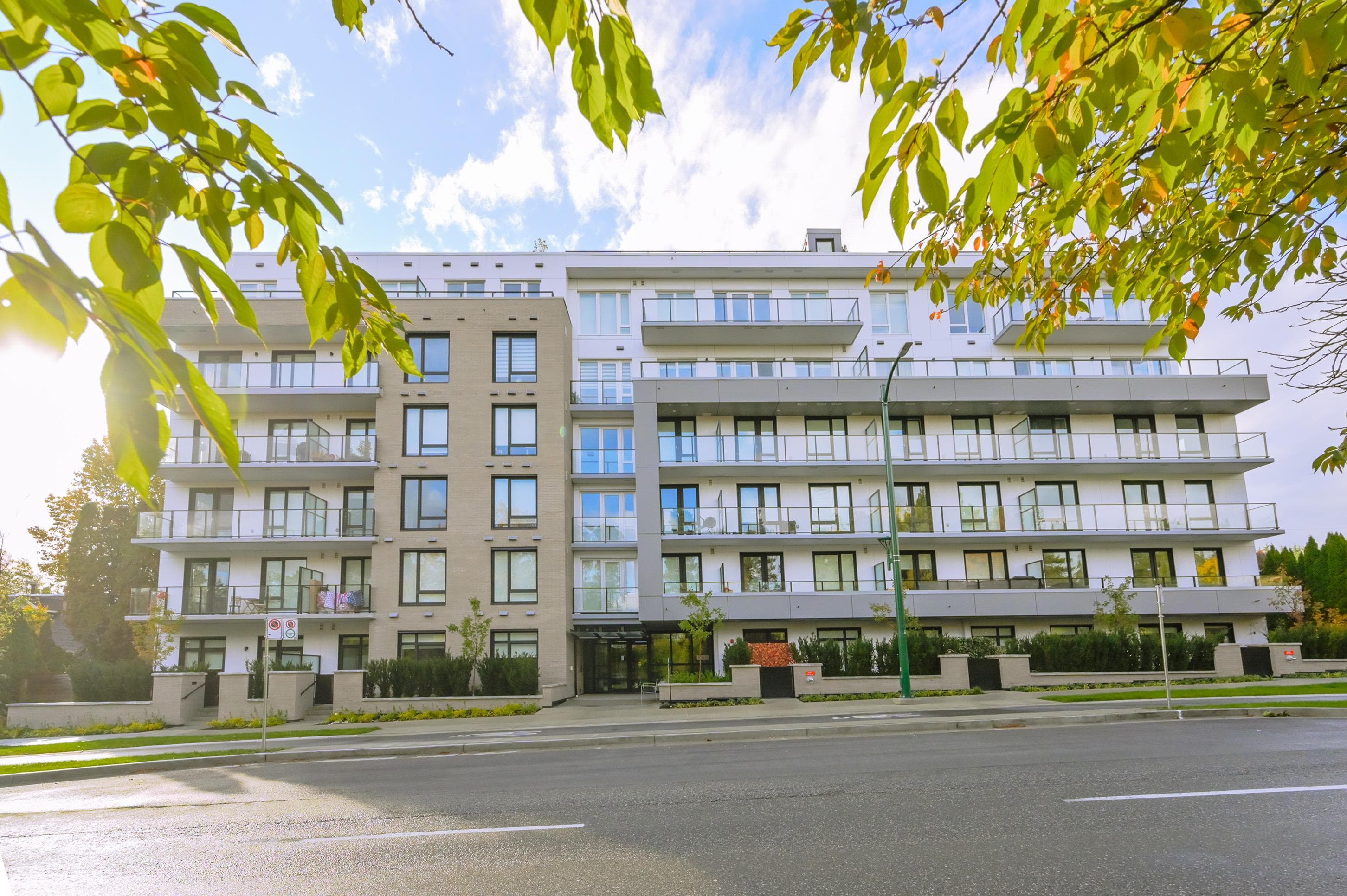 303 - 6859 Cambie Street, Vancouver