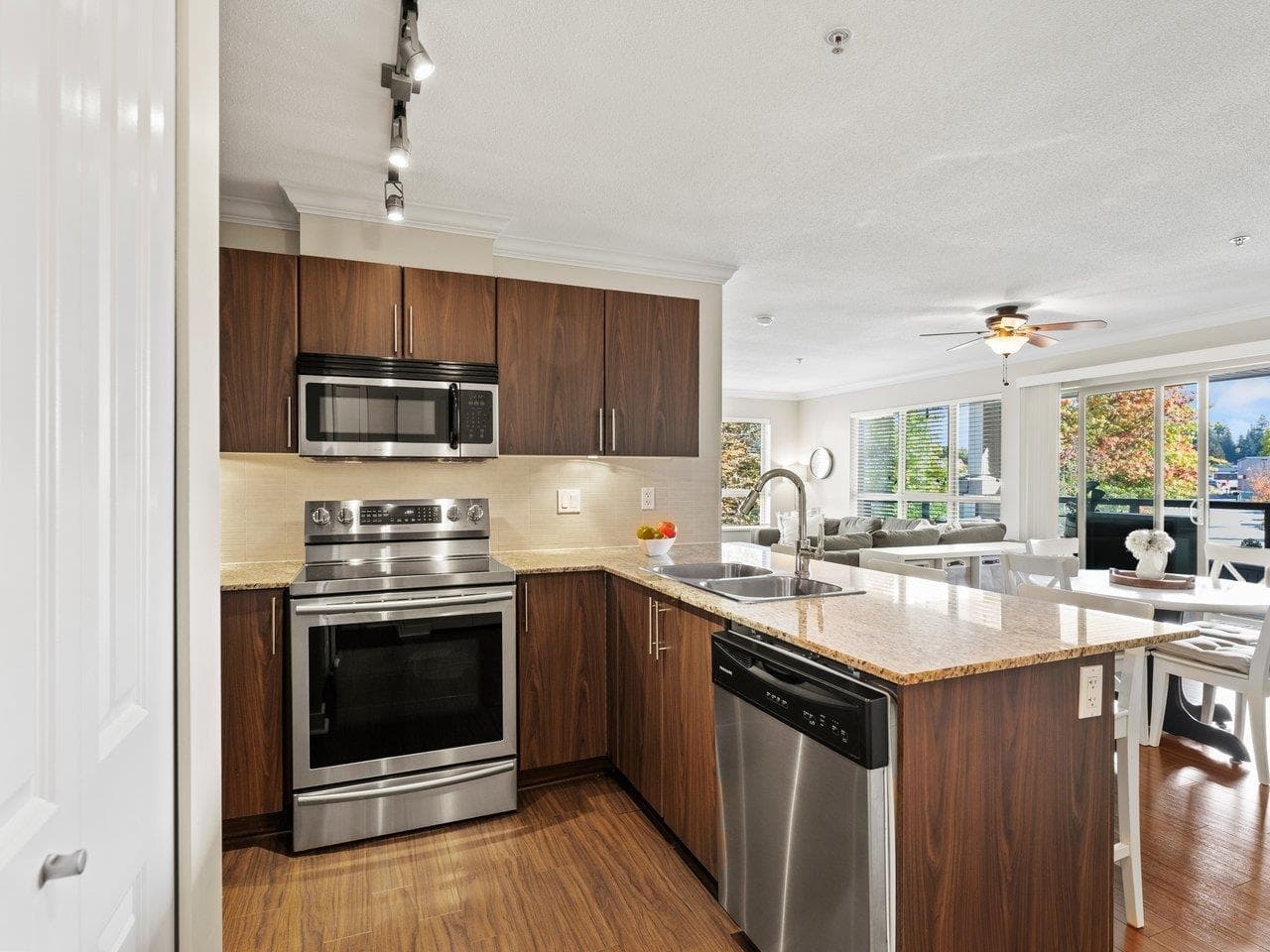 B203 - 8929 202 Street, Langley, V2Y 3K1 — photo 4
